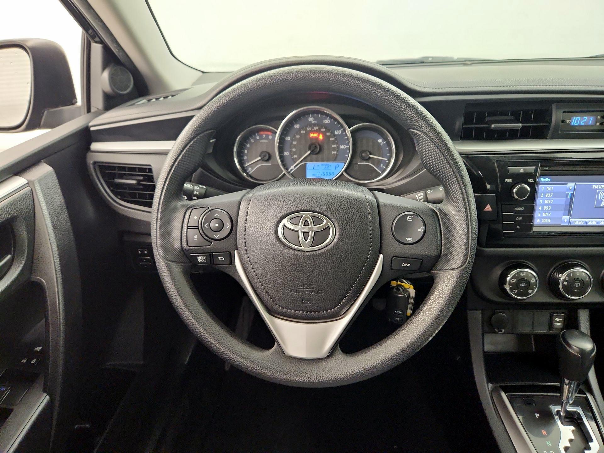 Thumbnail: 2016 Toyota Corolla - 10