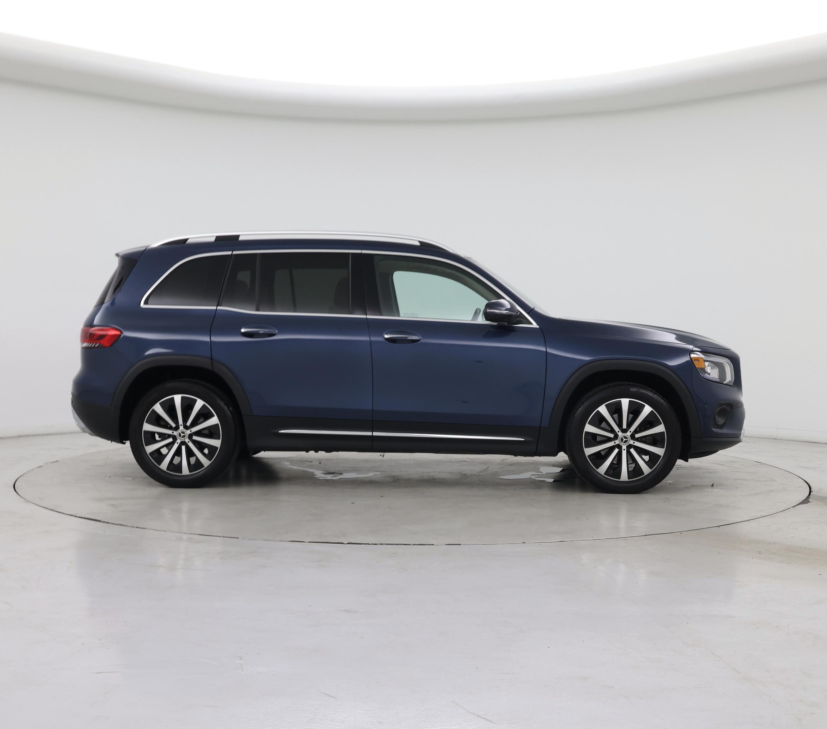 Thumbnail: 2022 Mercedes-Benz GLB - 7