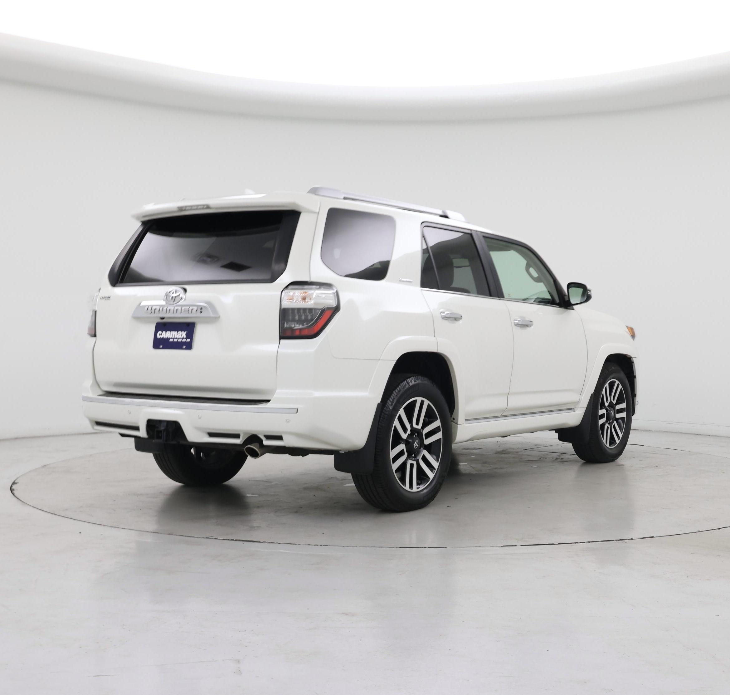 Thumbnail: 2020 Toyota 4Runner - 8