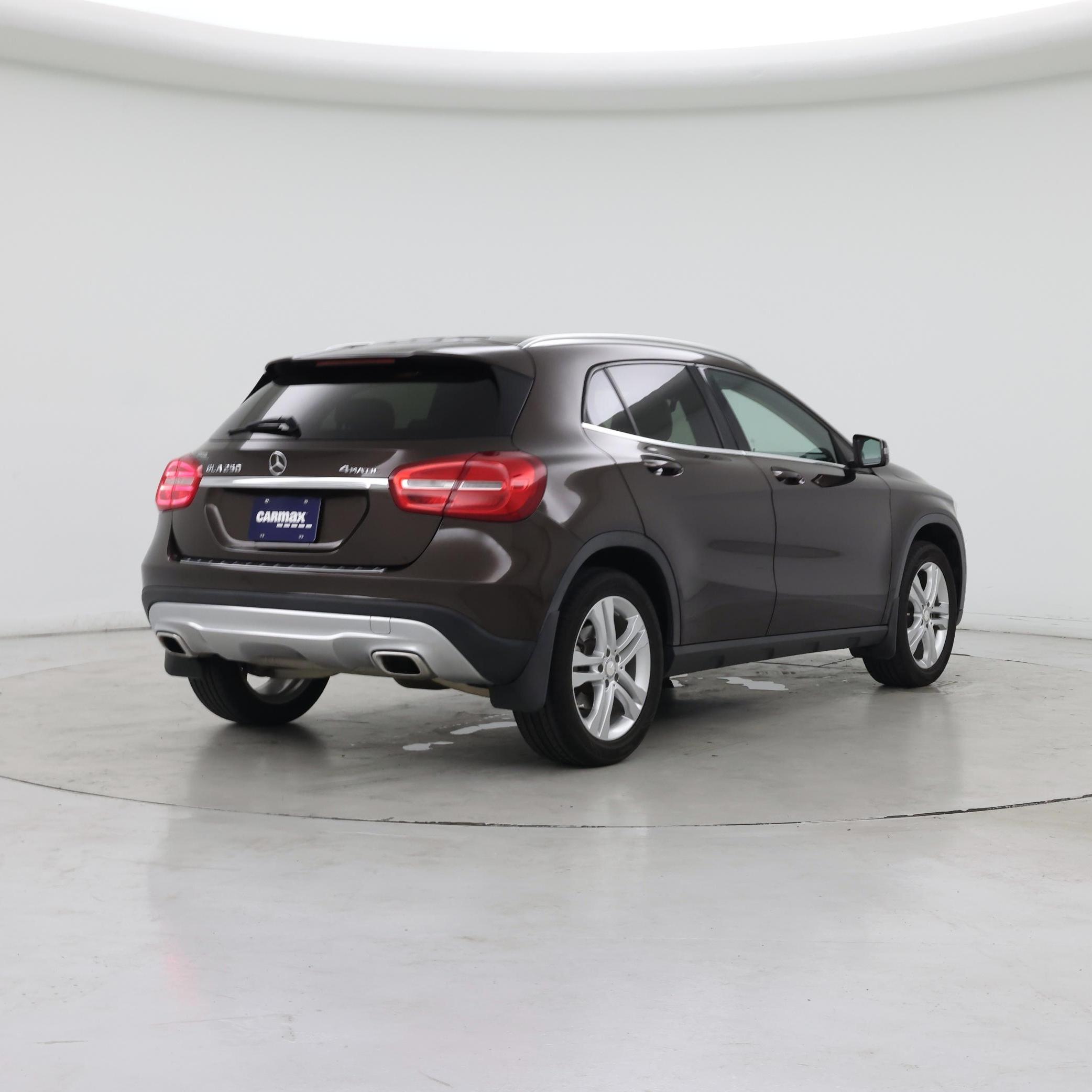 Thumbnail: 2015 Mercedes-Benz GLA - 8