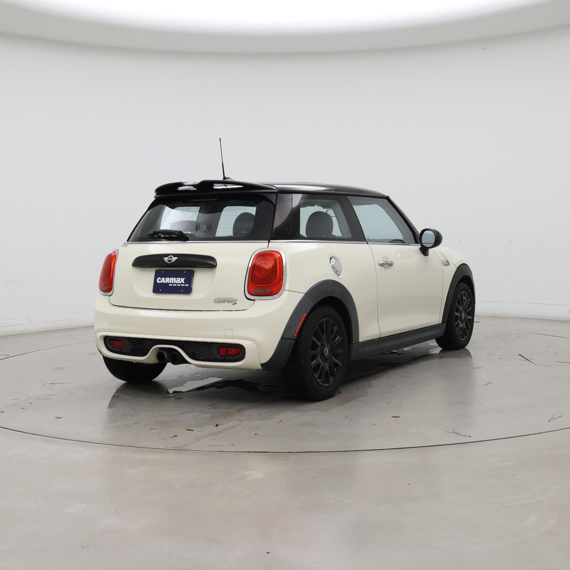 Thumbnail: 2015 MINI Cooper Hardtop - 8
