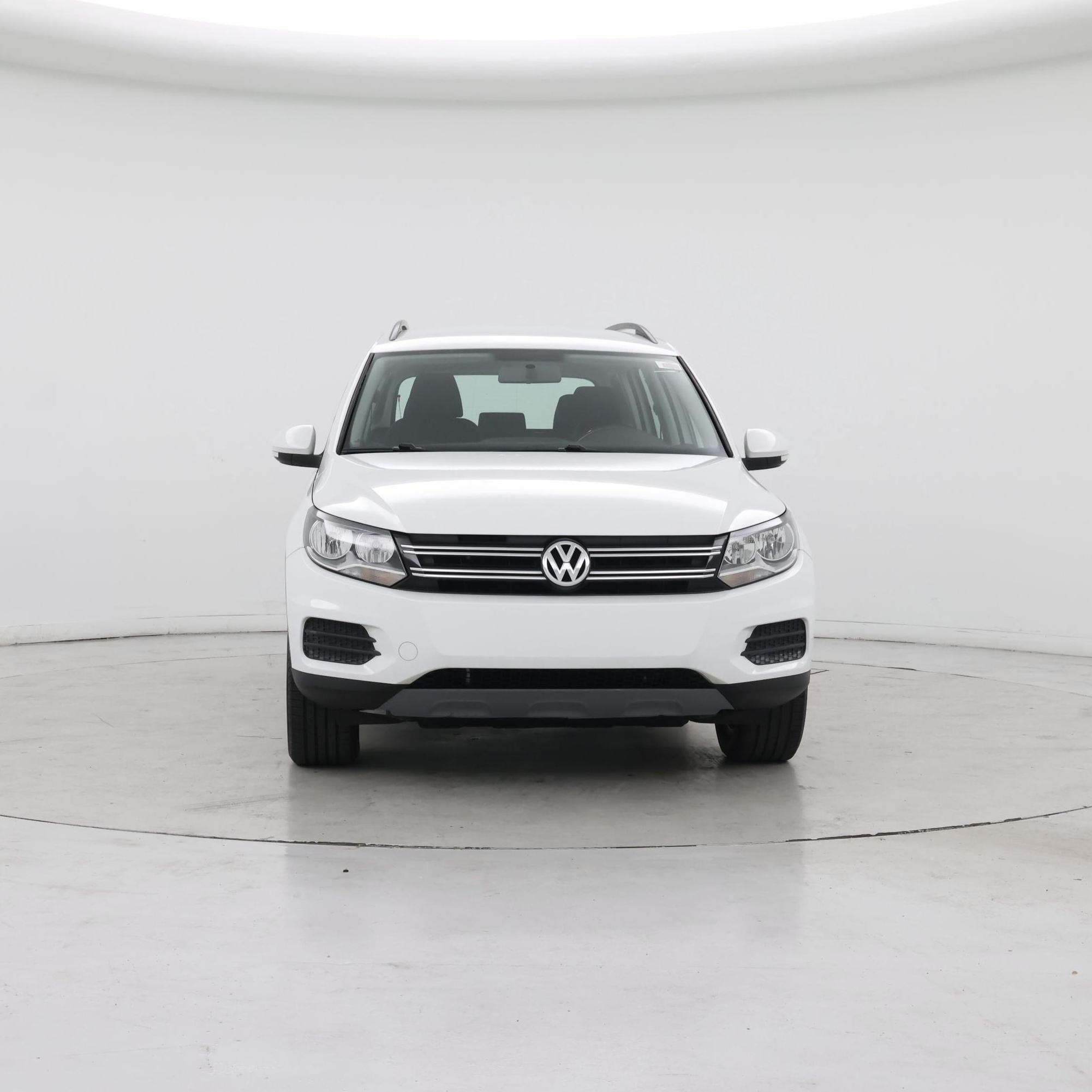 Thumbnail: 2017 Volkswagen Tiguan - 5