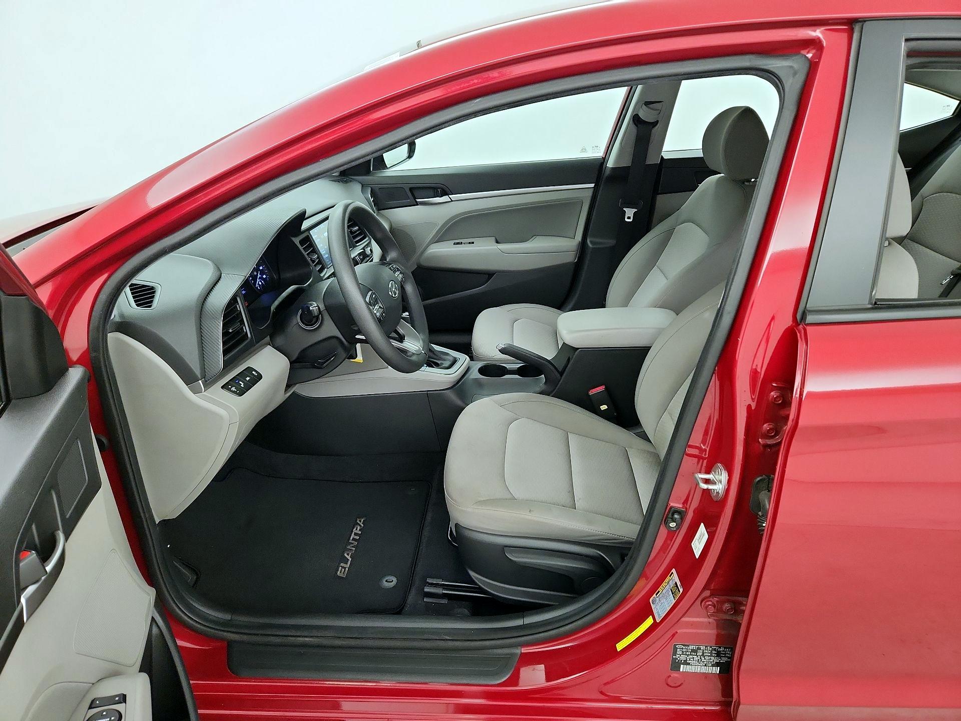 Thumbnail: 2020 Hyundai Elantra - 11