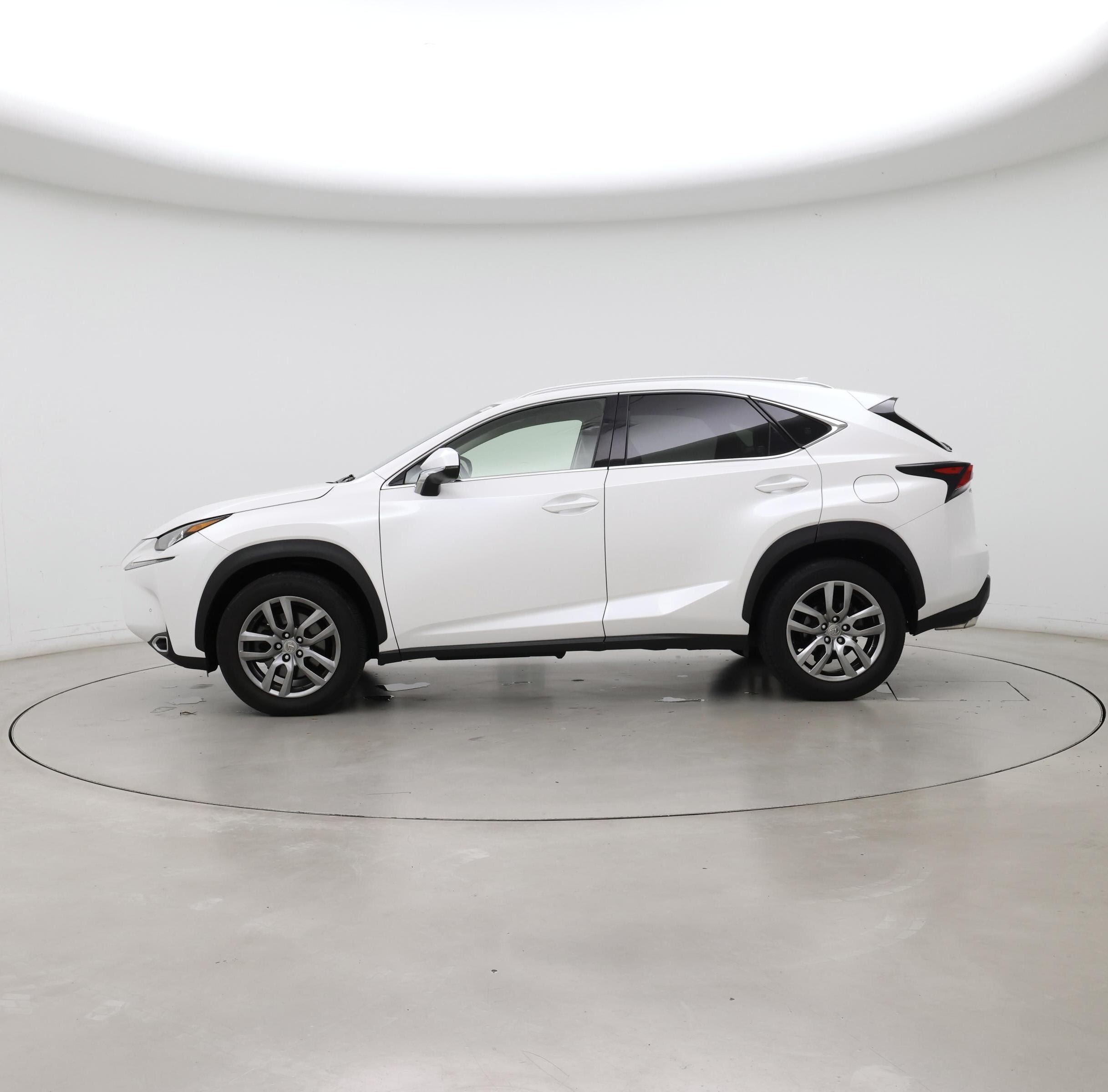 Thumbnail: 2016 Lexus NX - 3
