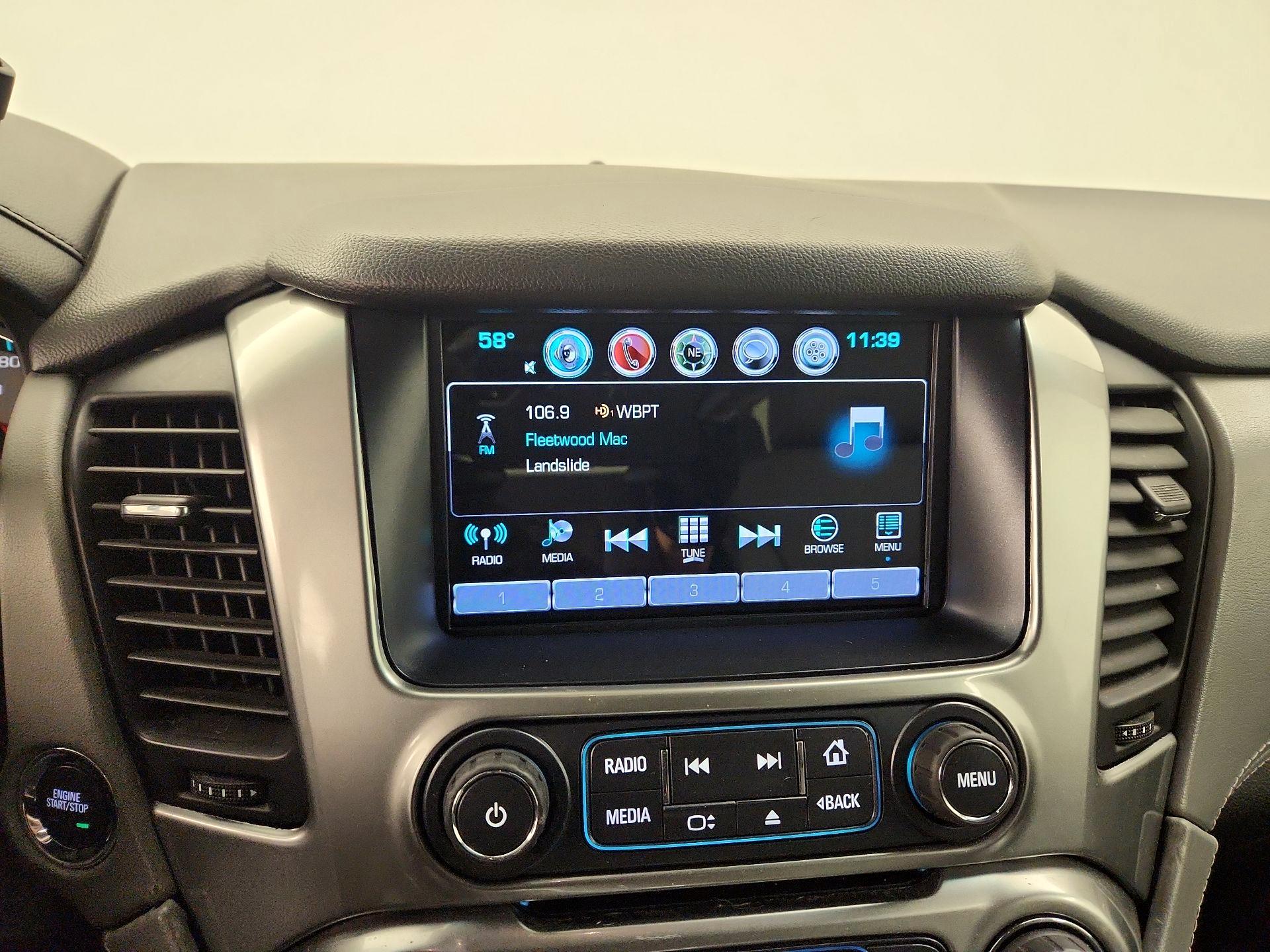 Thumbnail: 2016 Chevrolet Suburban - 16