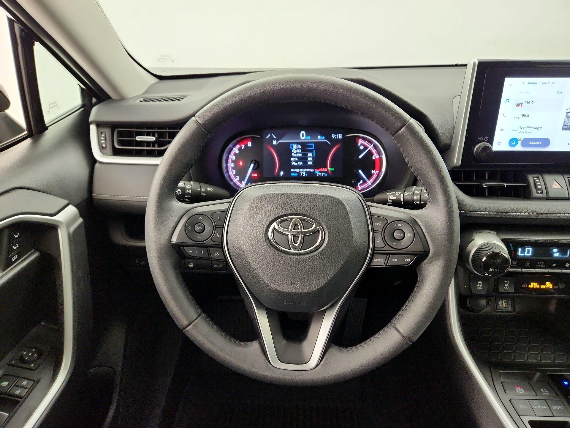 Thumbnail: 2023 Toyota RAV4 - 10