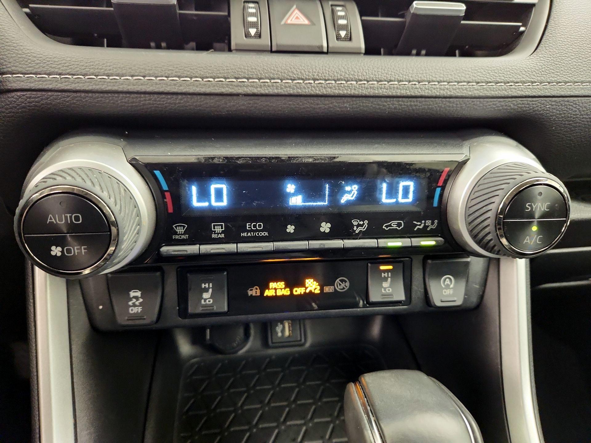 Thumbnail: 2023 Toyota RAV4 - 16