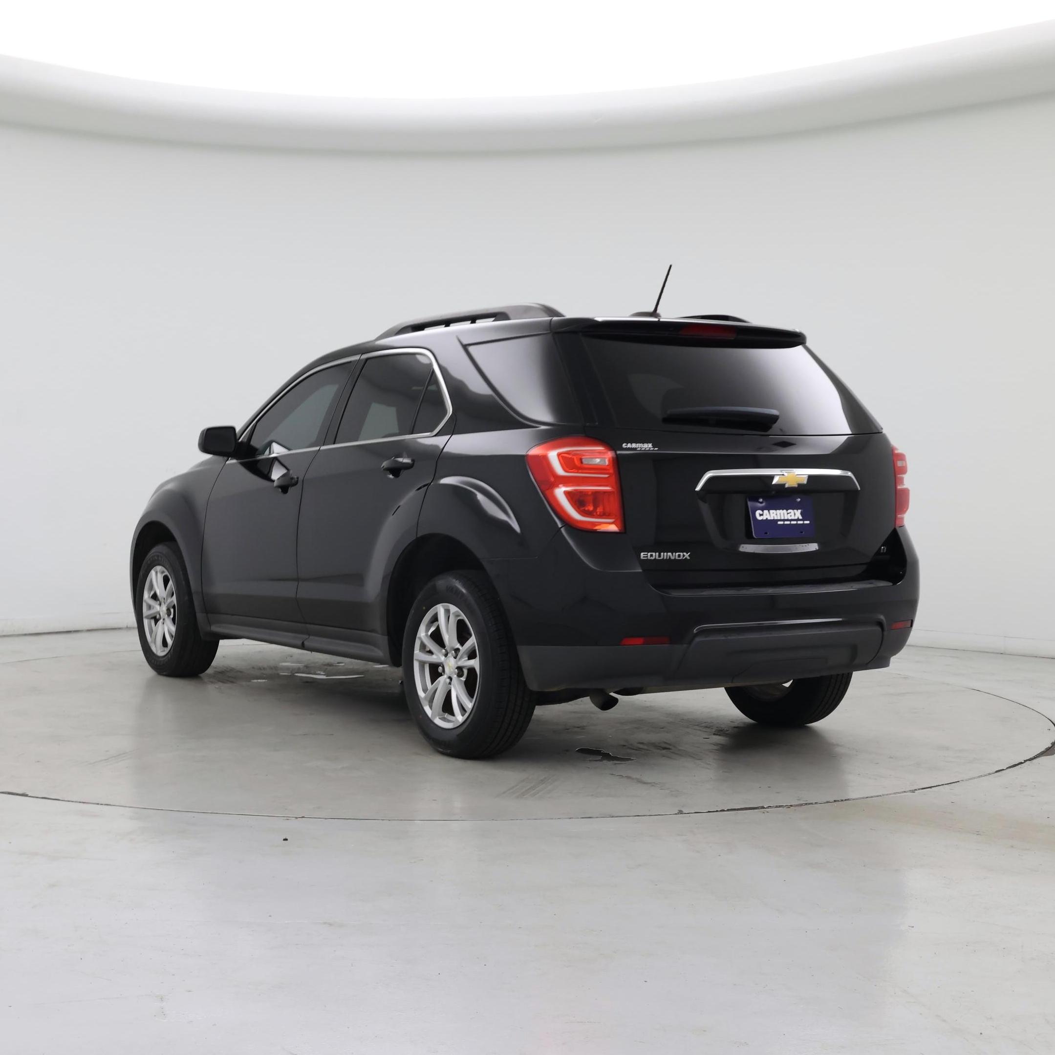 Thumbnail: 2017 Chevrolet Equinox - 2