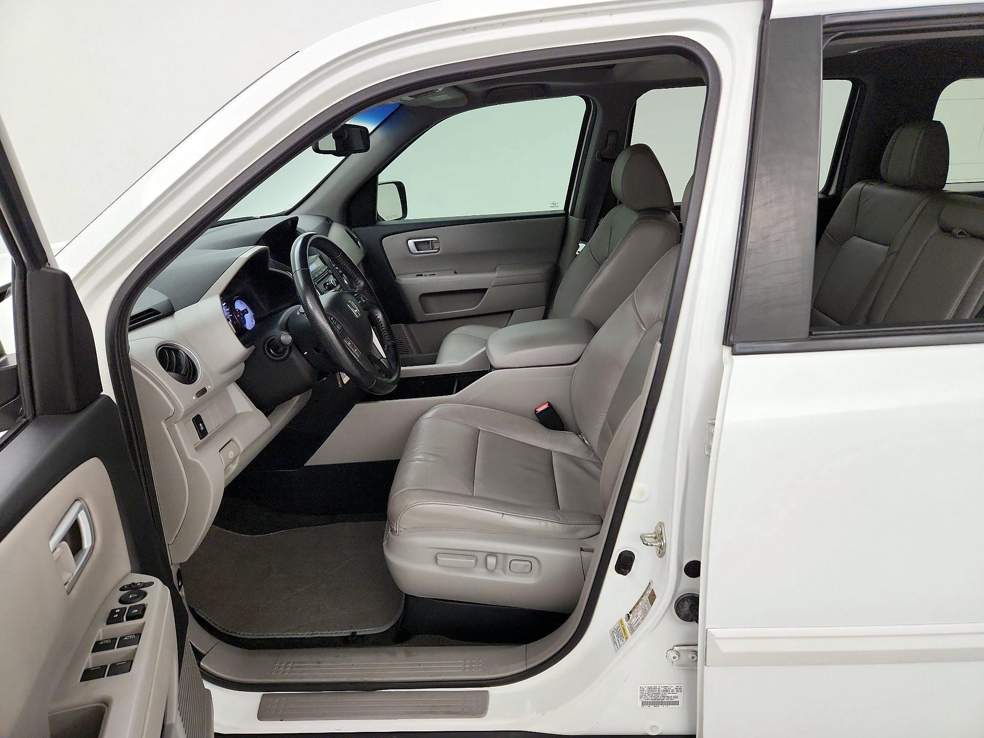 Thumbnail: 2014 Honda Pilot - 11