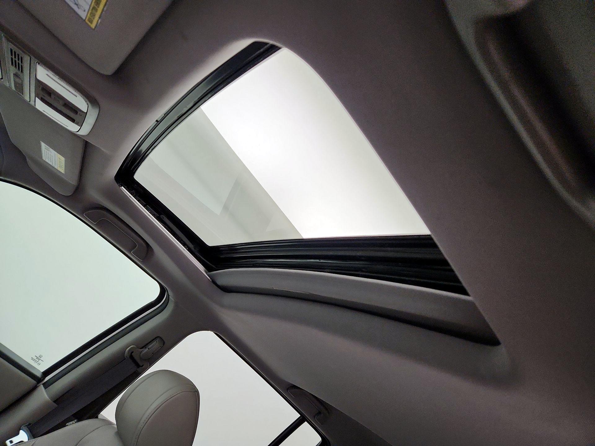 Thumbnail: 2014 Honda Pilot - 19