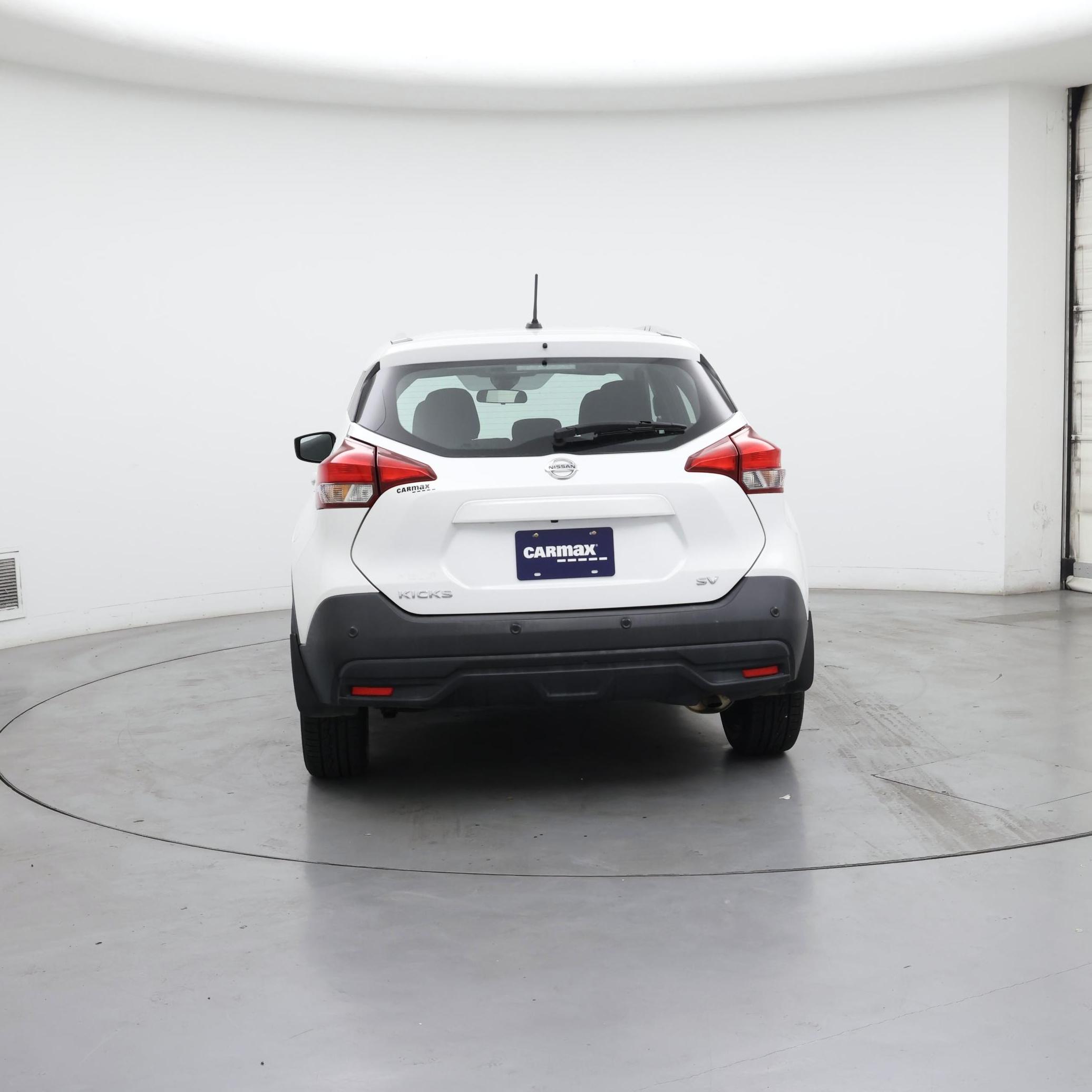 Thumbnail: 2020 Nissan Kicks - 6