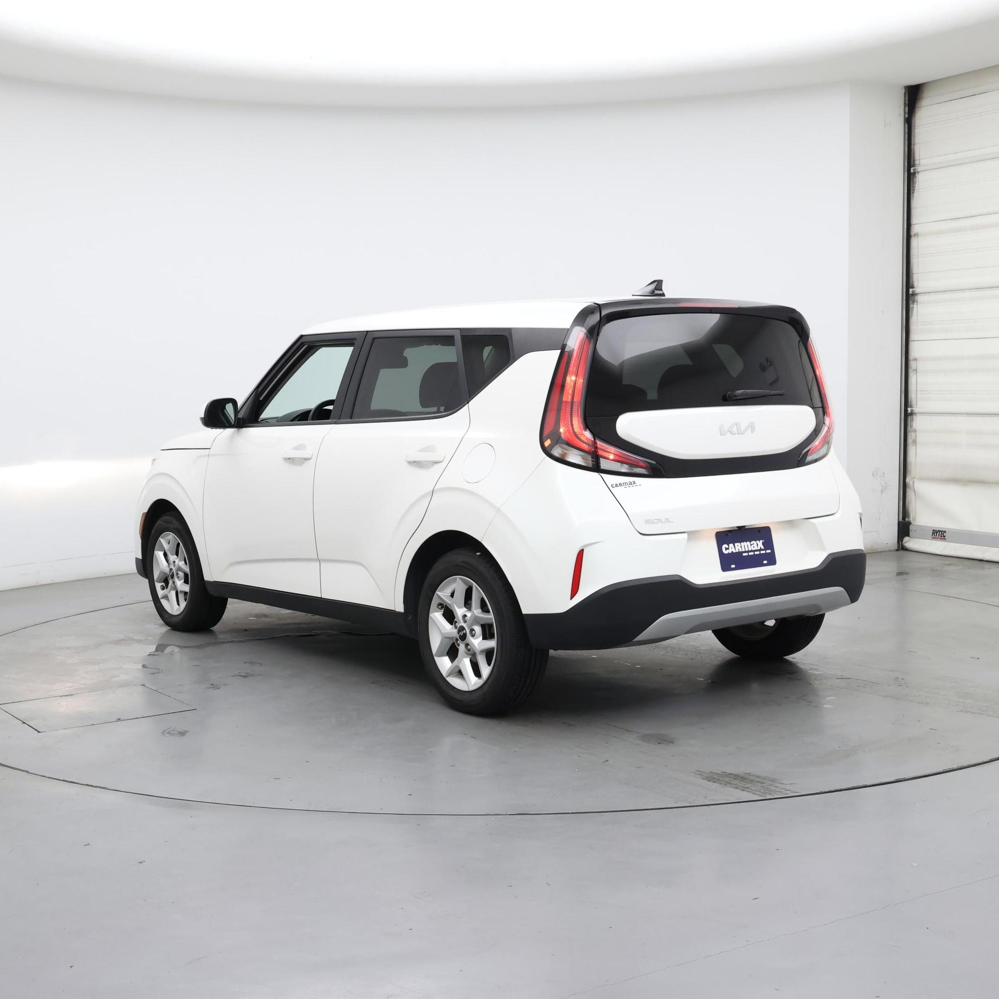 Thumbnail: 2023 Kia Soul - 2