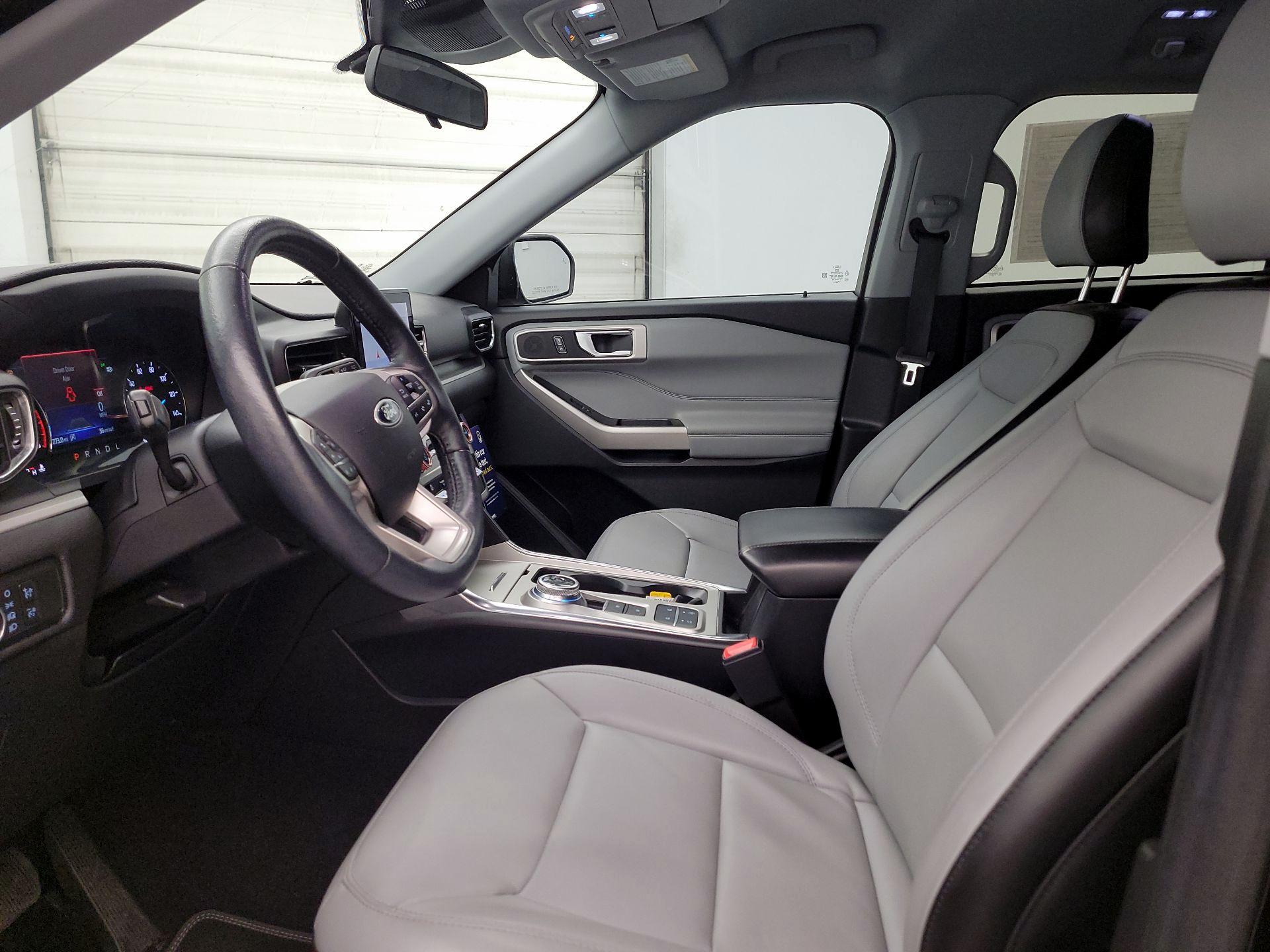 Thumbnail: 2021 Ford Explorer - 11