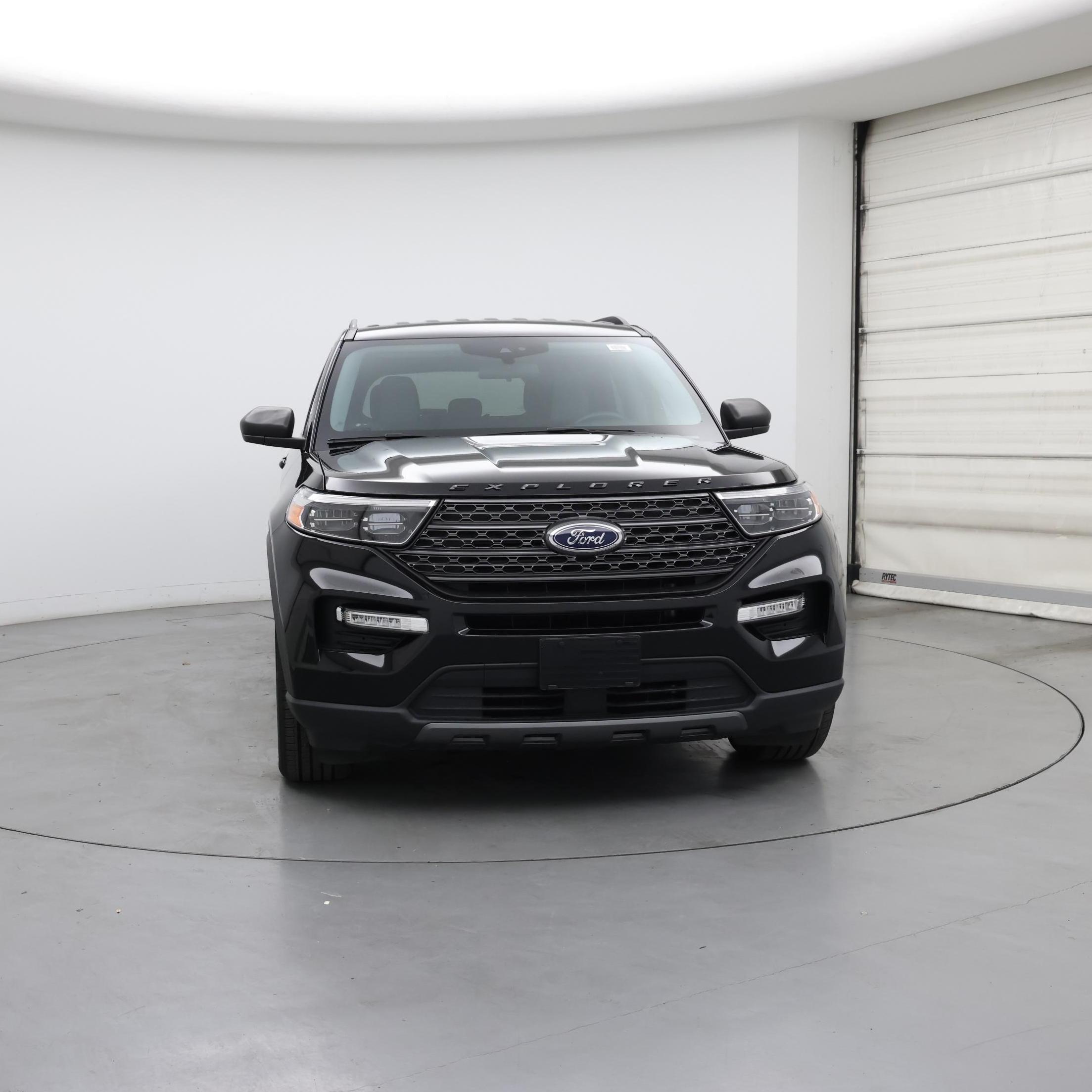 Thumbnail: 2021 Ford Explorer - 5