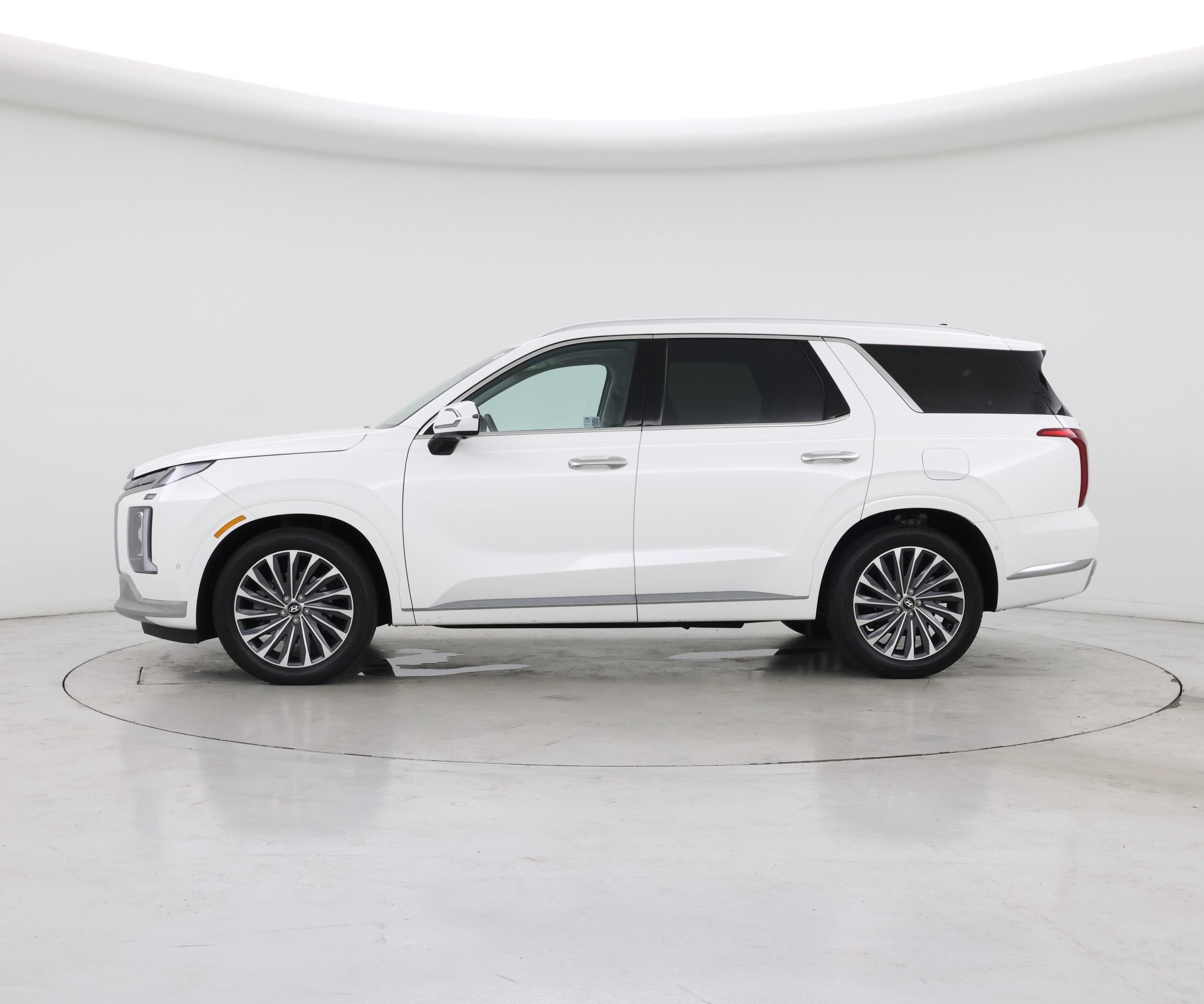 Thumbnail: 2024 Hyundai Palisade - 3