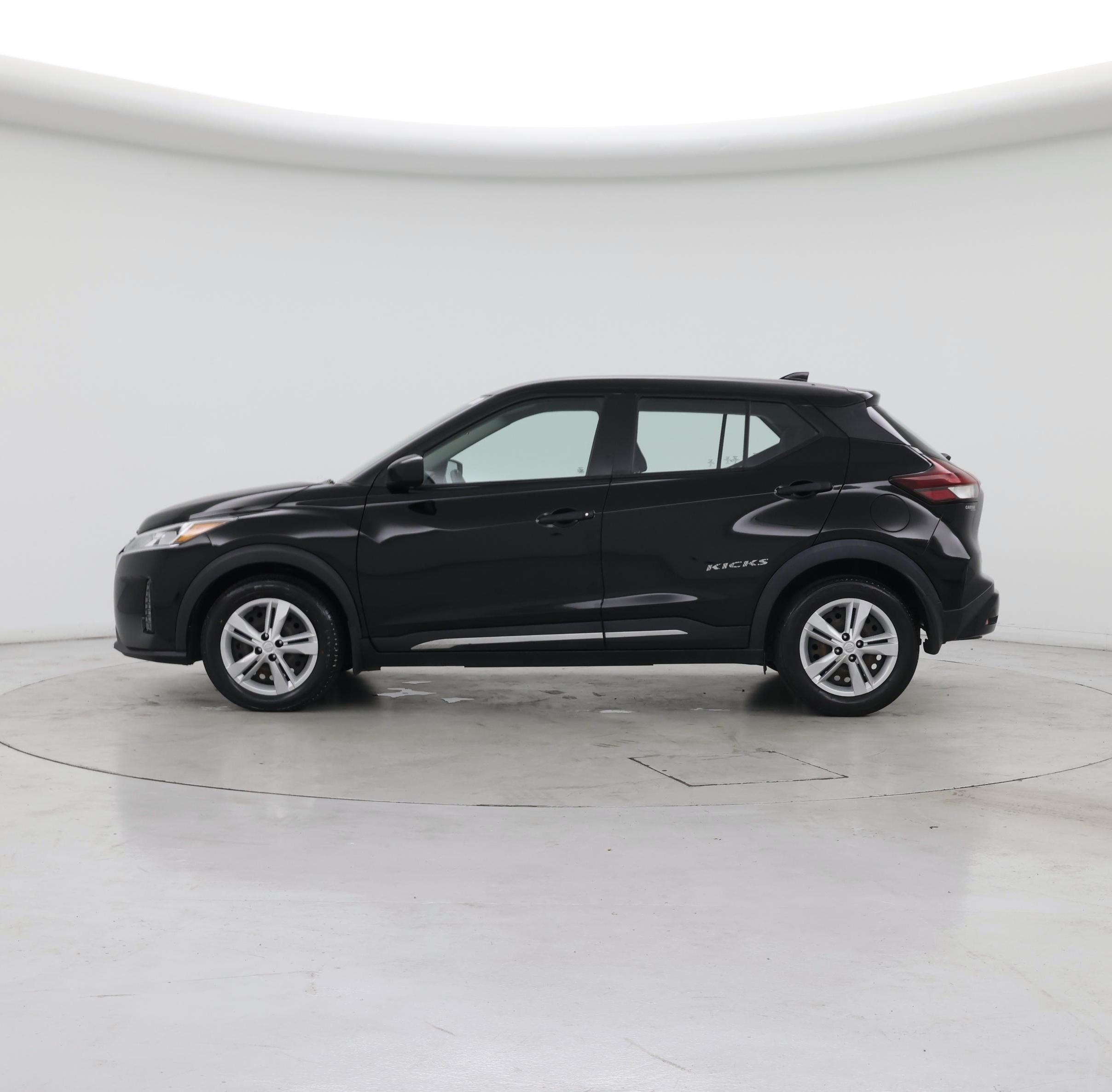 Thumbnail: 2022 Nissan Kicks - 3