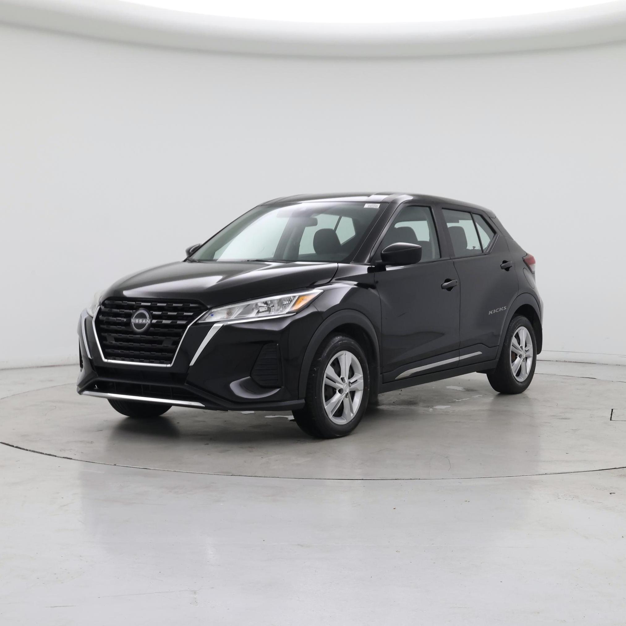 Thumbnail: 2022 Nissan Kicks - 4