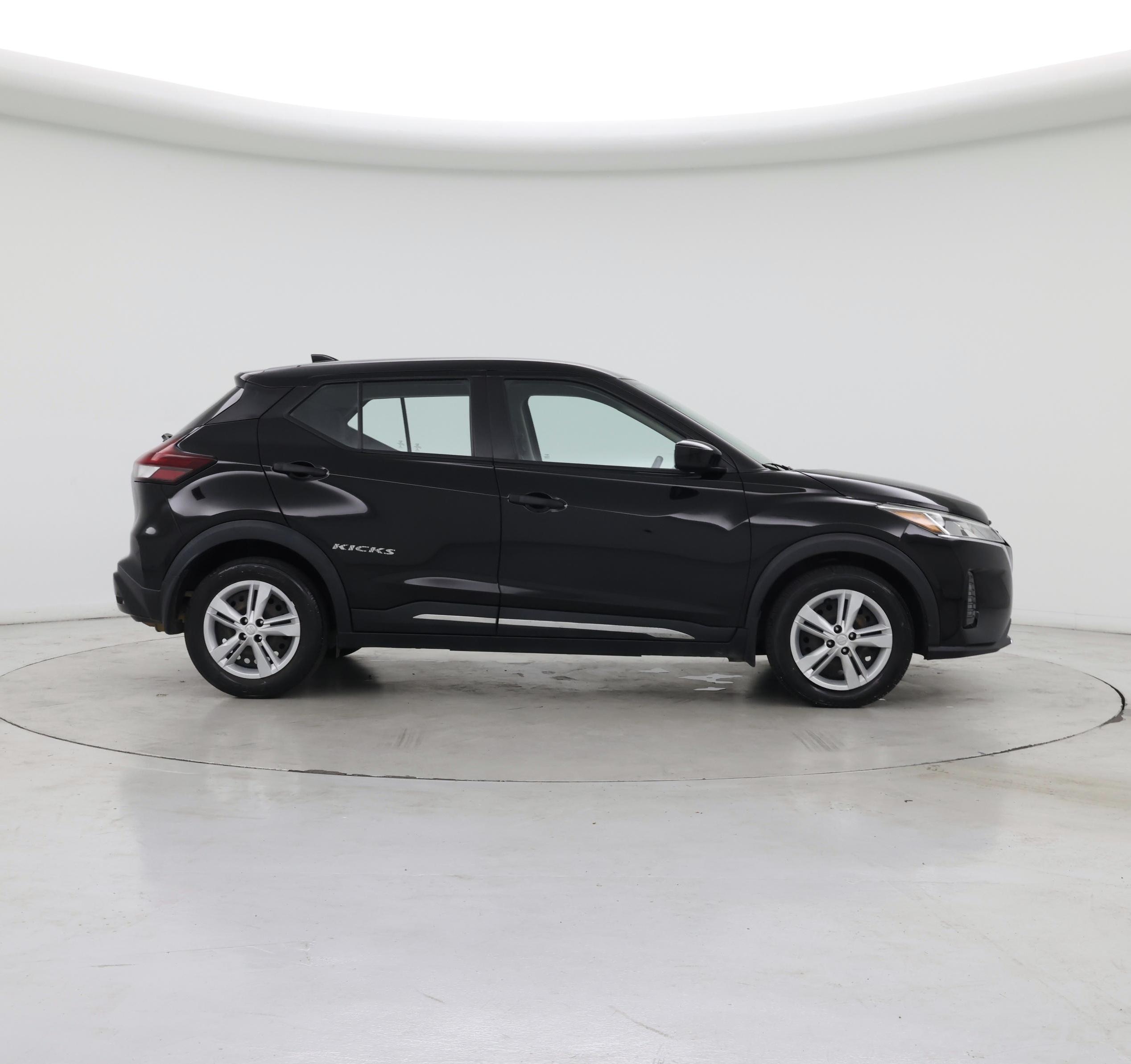 Thumbnail: 2022 Nissan Kicks - 7