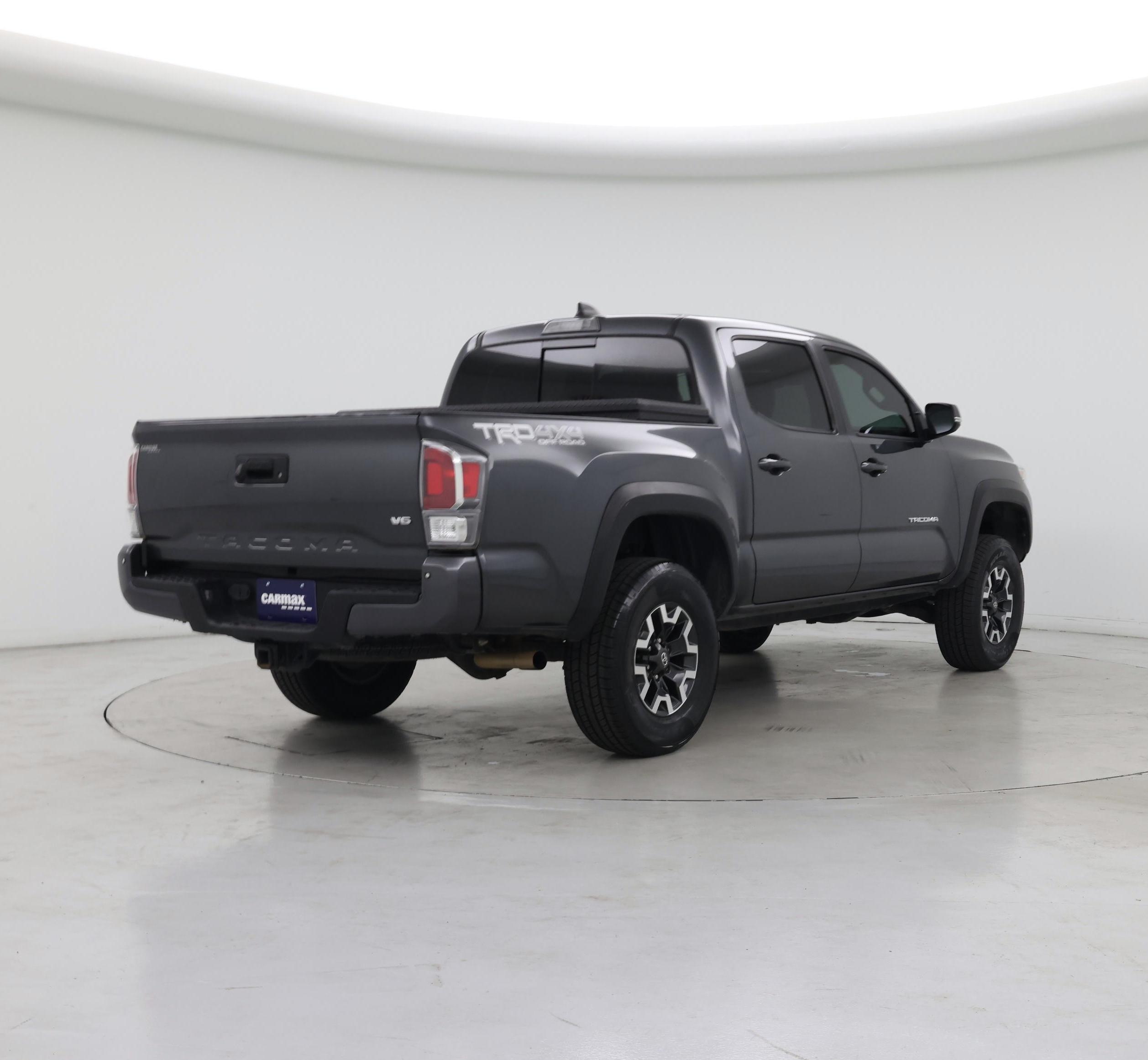 Thumbnail: 2020 Toyota Tacoma - 8