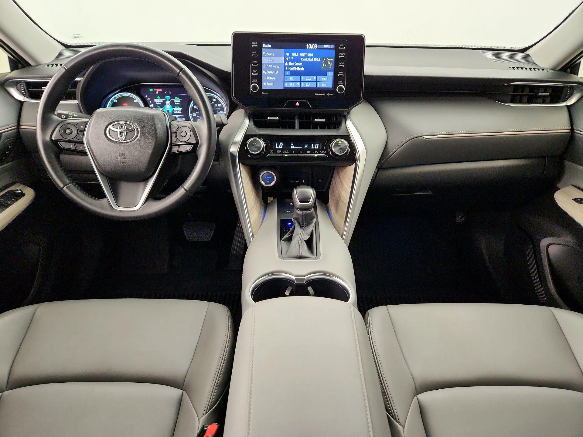 Thumbnail: 2022 Toyota Venza - 9