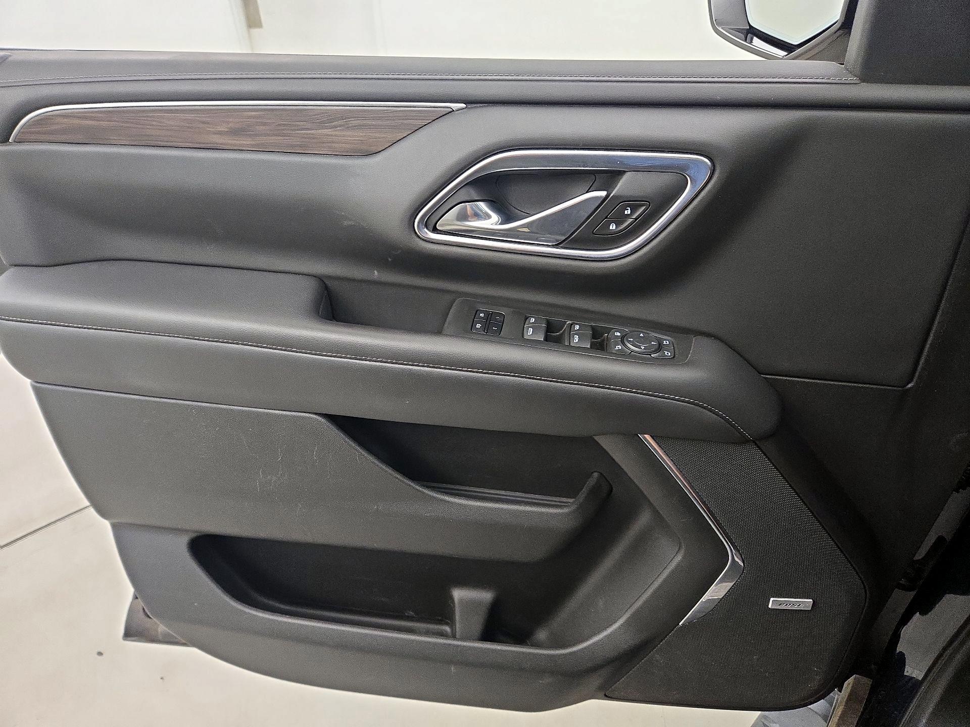 Thumbnail: 2021 Chevrolet Tahoe - 12