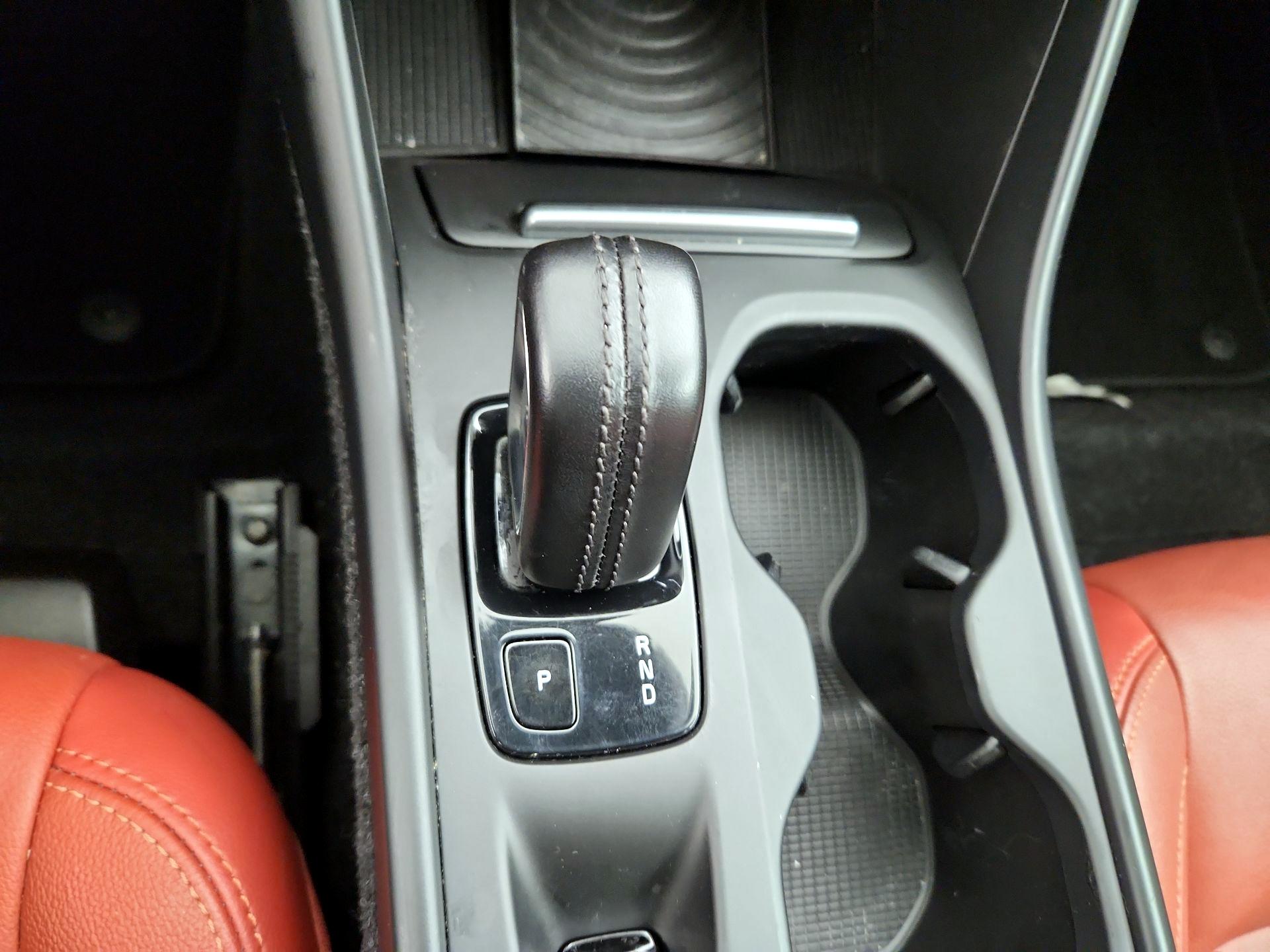 Thumbnail: 2019 Volvo XC40 - 18