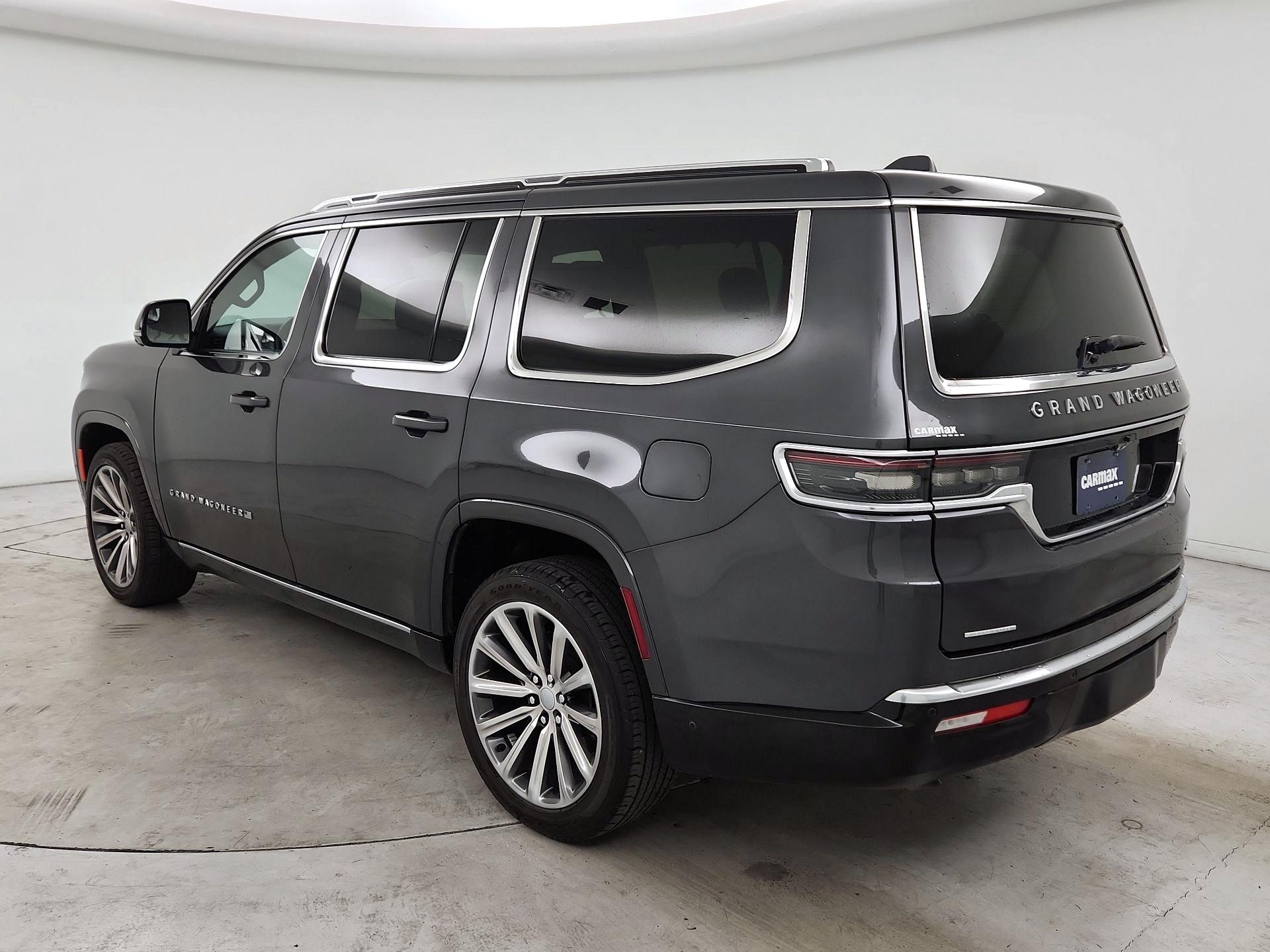 Thumbnail: 2022 Jeep Grand Wagoneer - 7