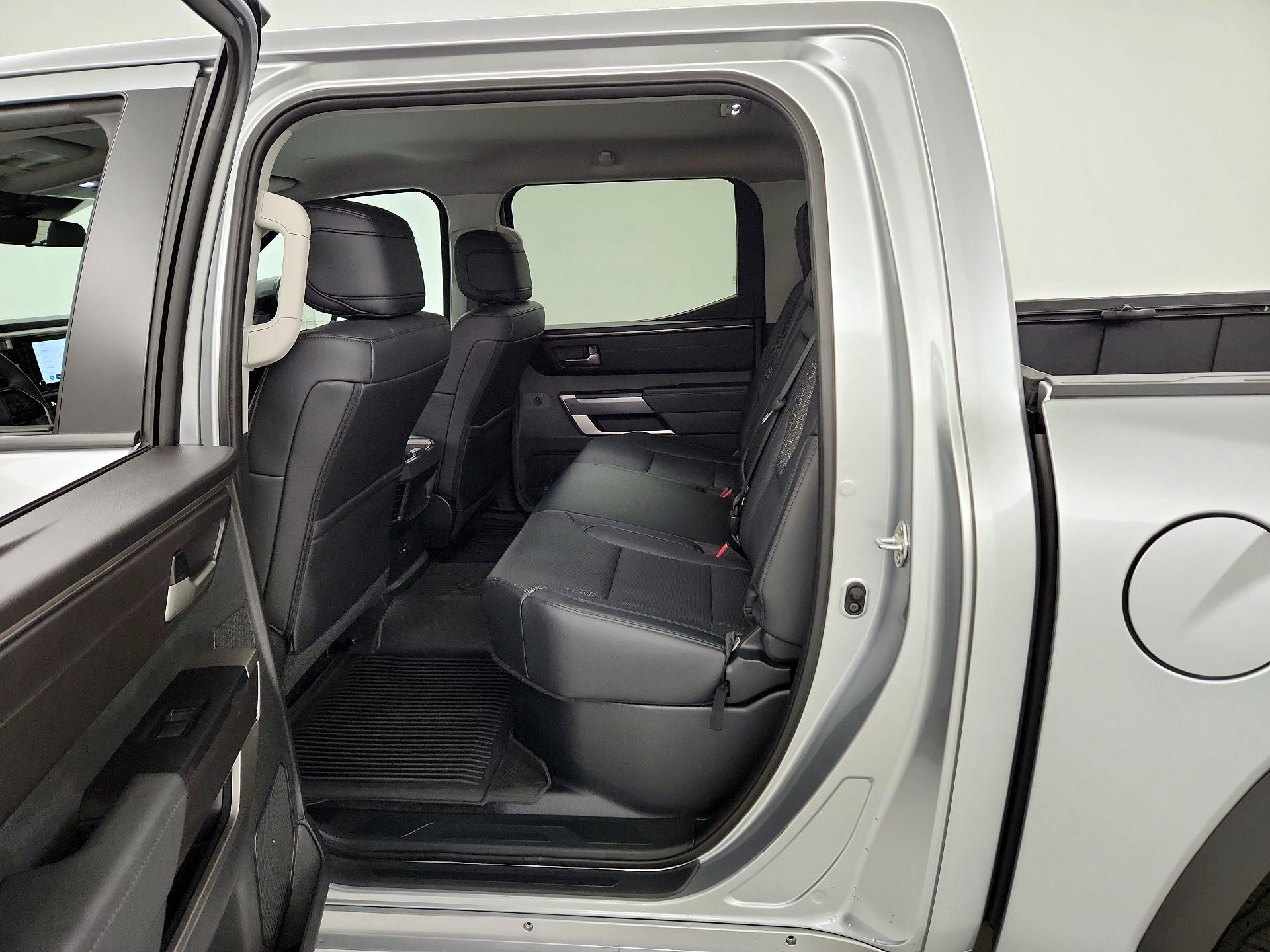 Thumbnail: 2024 Toyota Tundra - 19