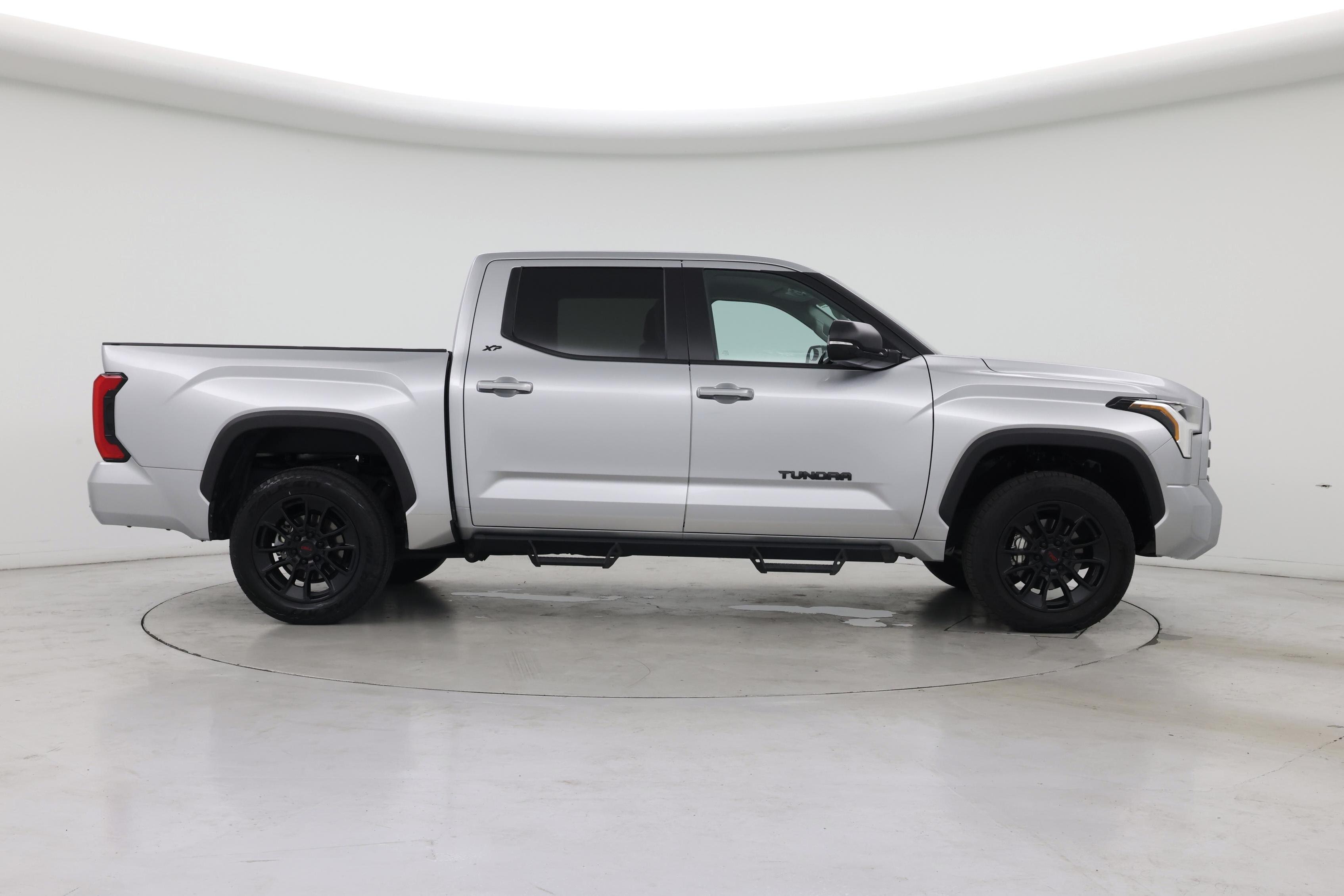 Thumbnail: 2024 Toyota Tundra - 7