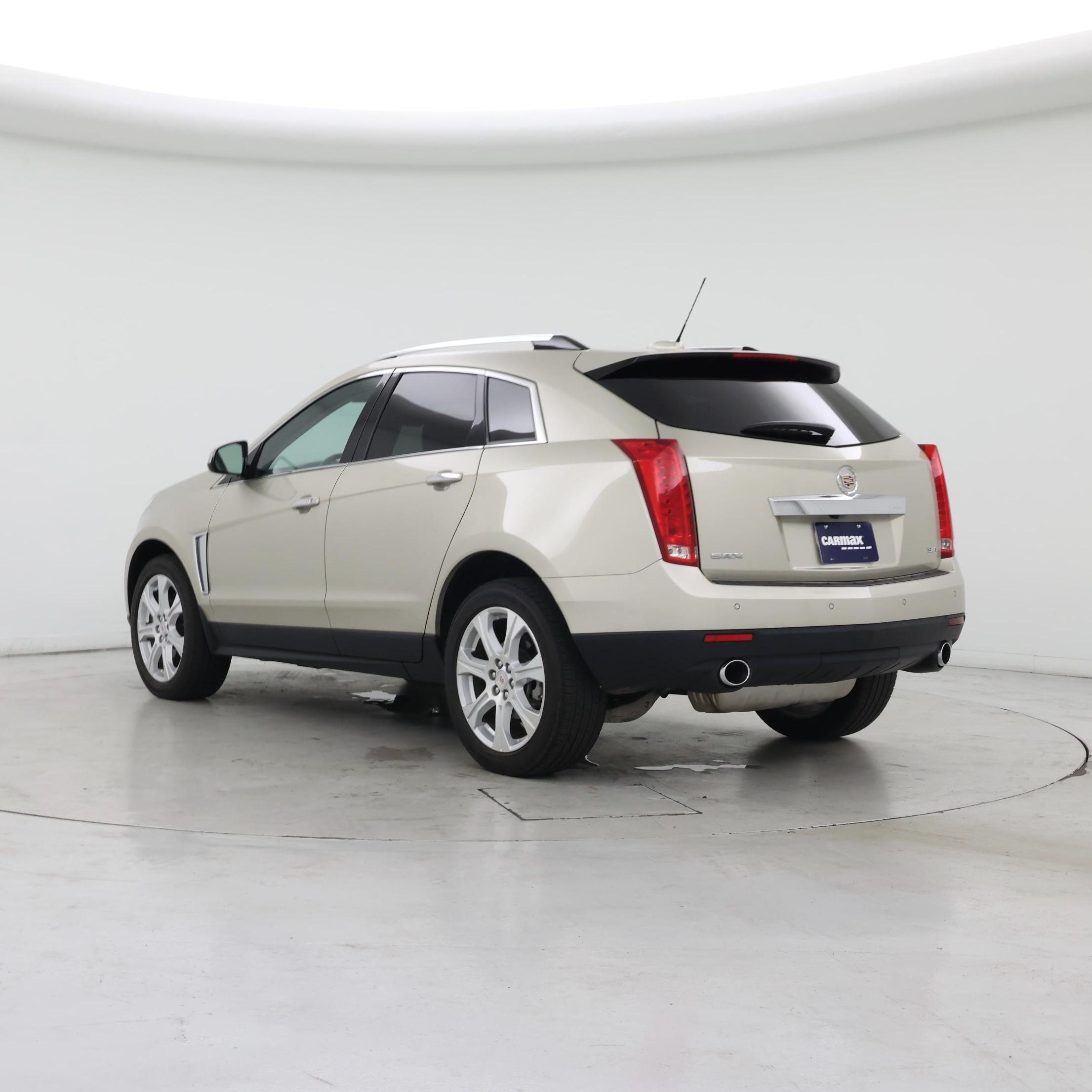 Thumbnail: 2015 Cadillac SRX - 2