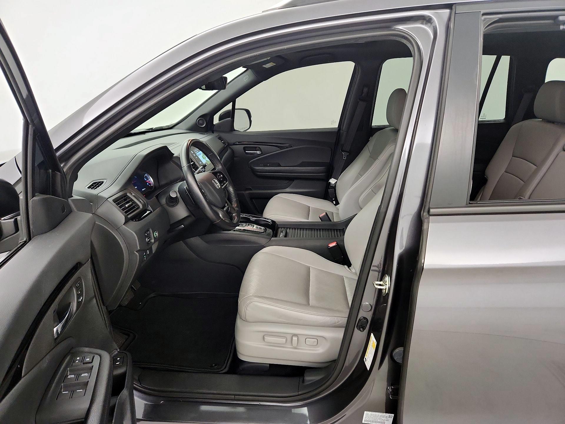 Thumbnail: 2019 Honda Passport - 11