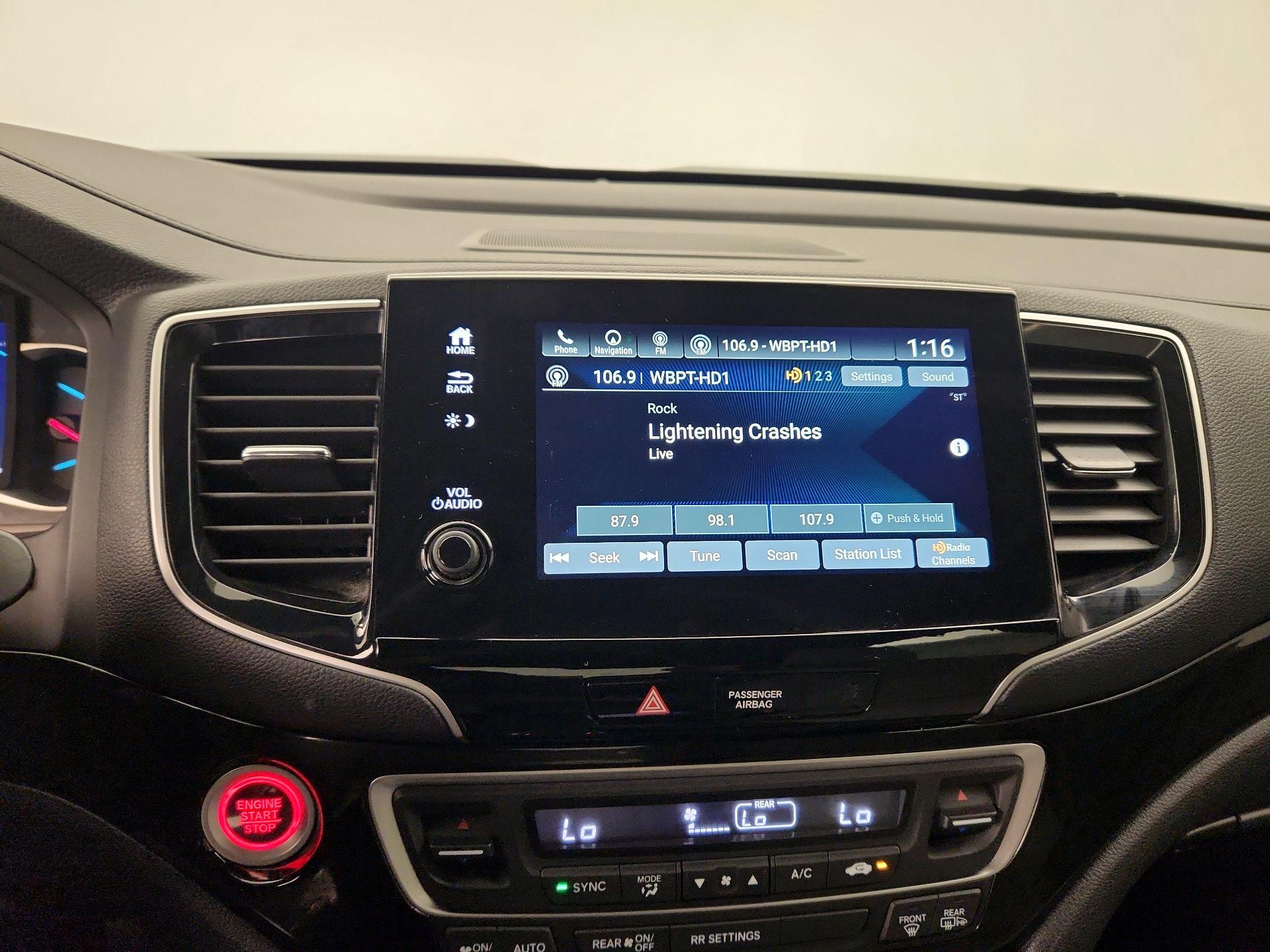 Thumbnail: 2019 Honda Passport - 16