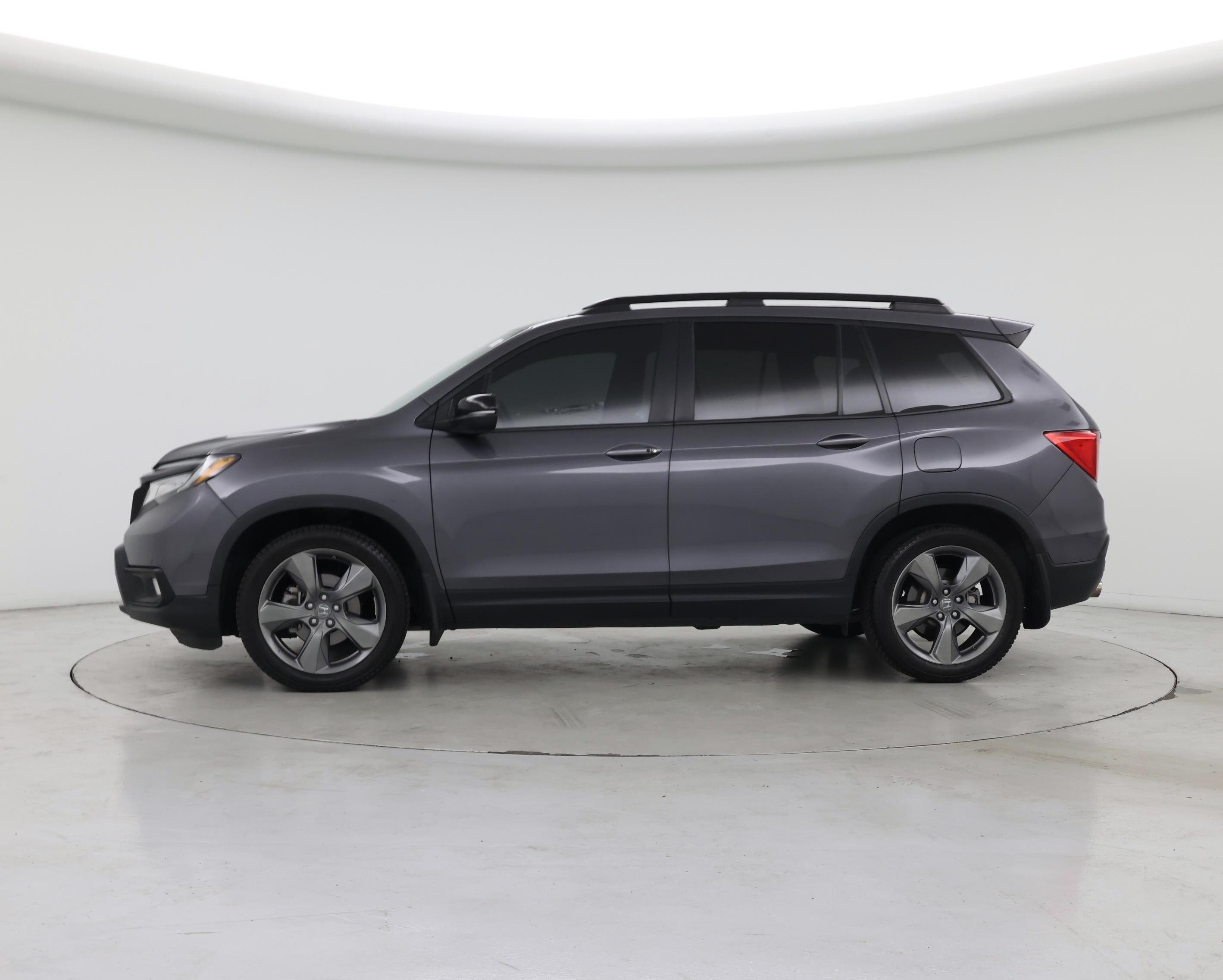Thumbnail: 2019 Honda Passport - 3
