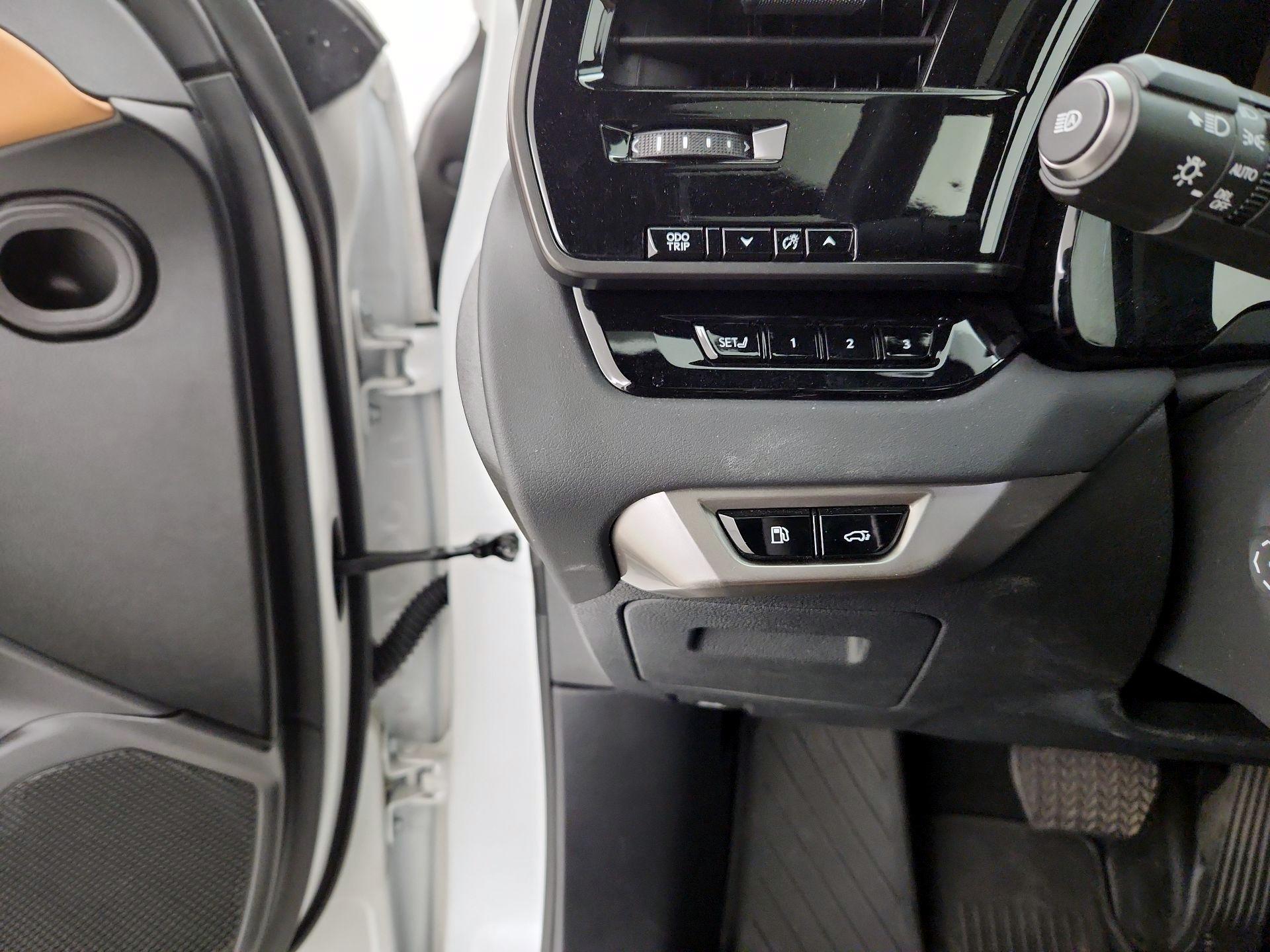 Thumbnail: 2024 Lexus RX - 13