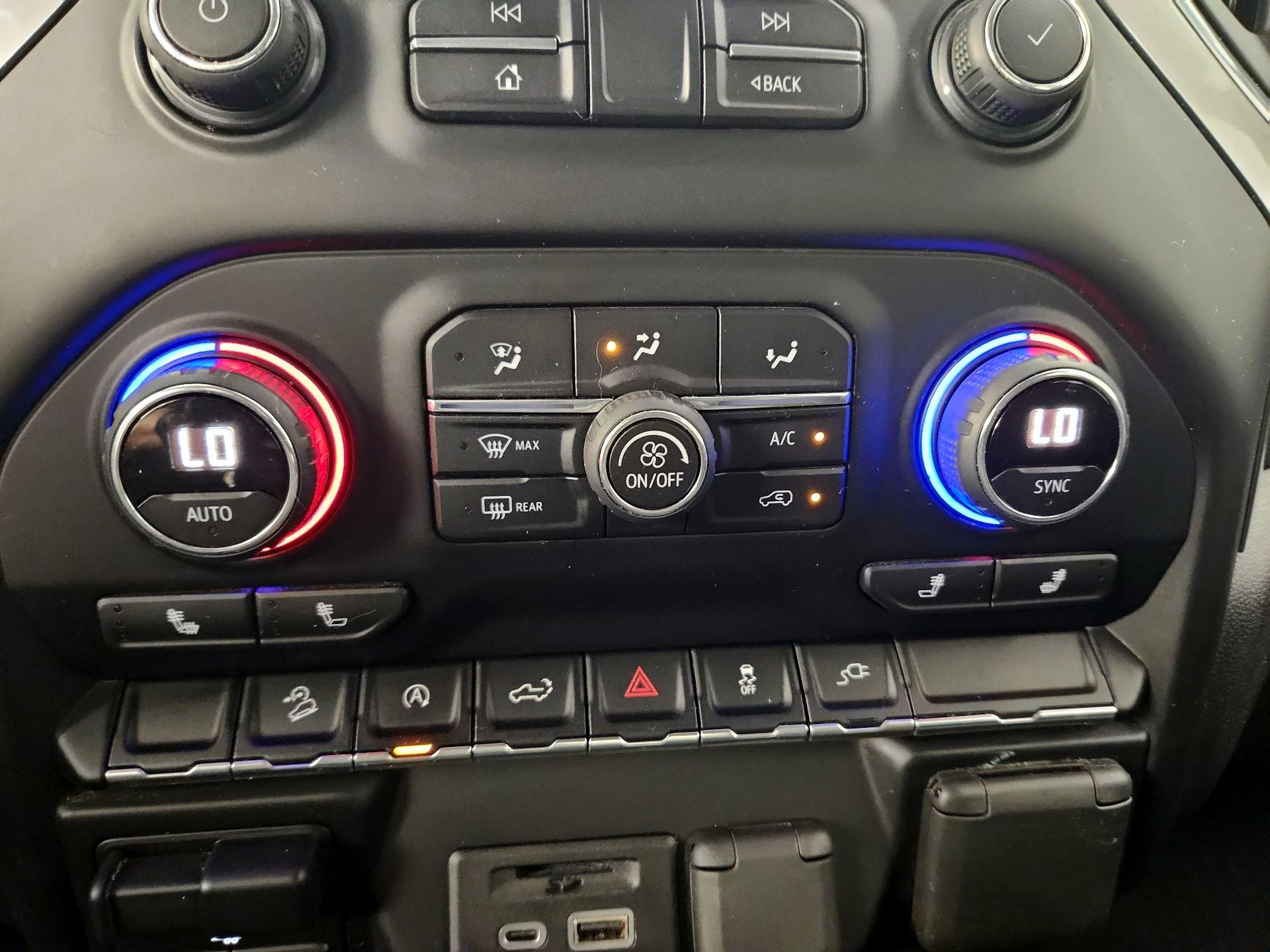 Thumbnail: 2020 Chevrolet Silverado 1500 - 16