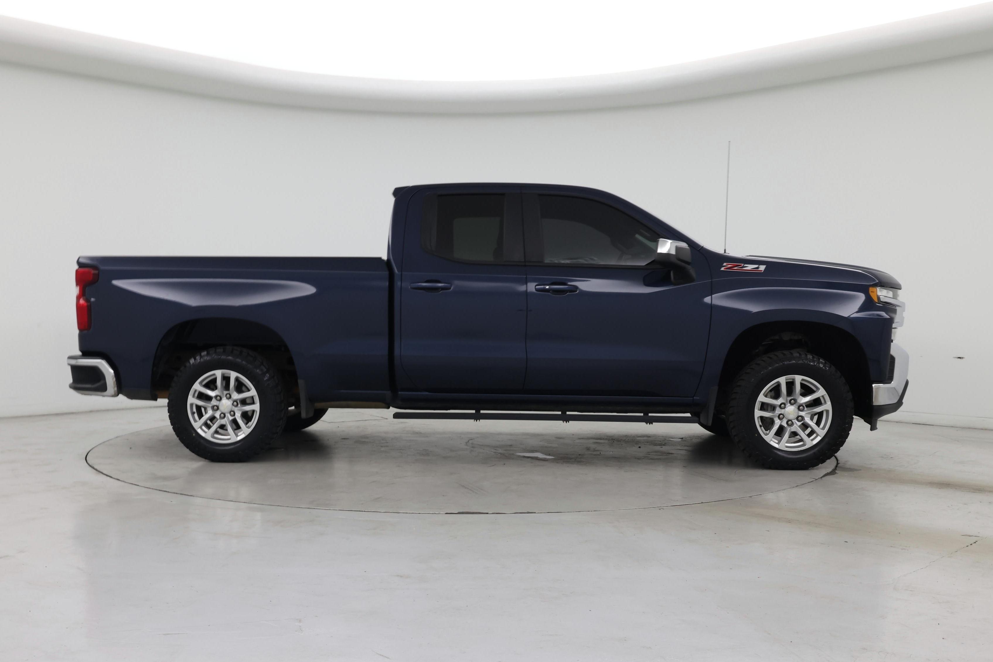 Thumbnail: 2020 Chevrolet Silverado 1500 - 7