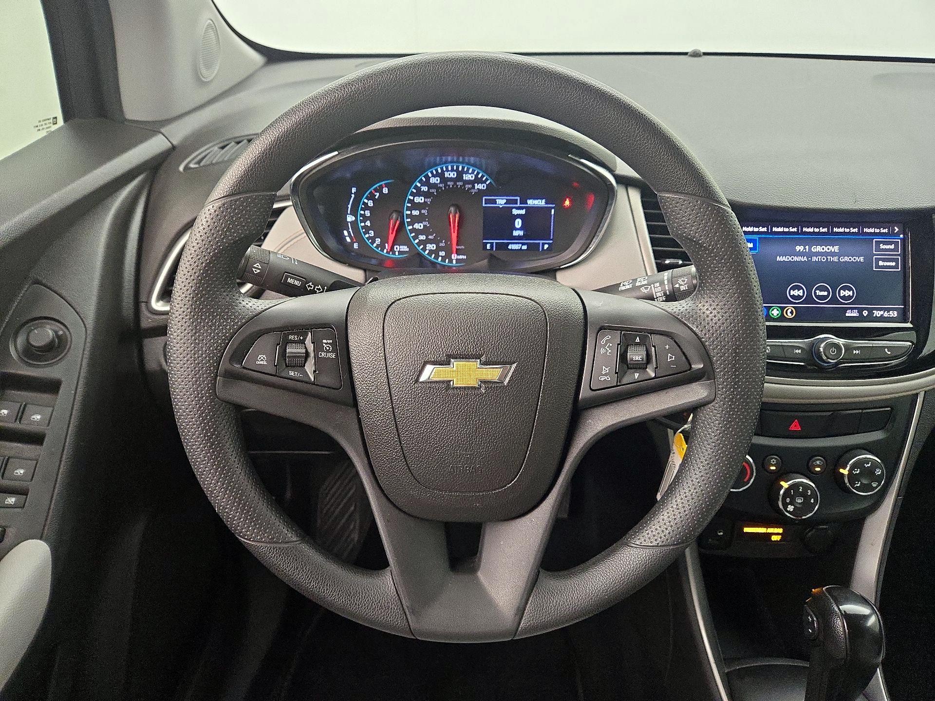 Thumbnail: 2020 Chevrolet Trax - 10