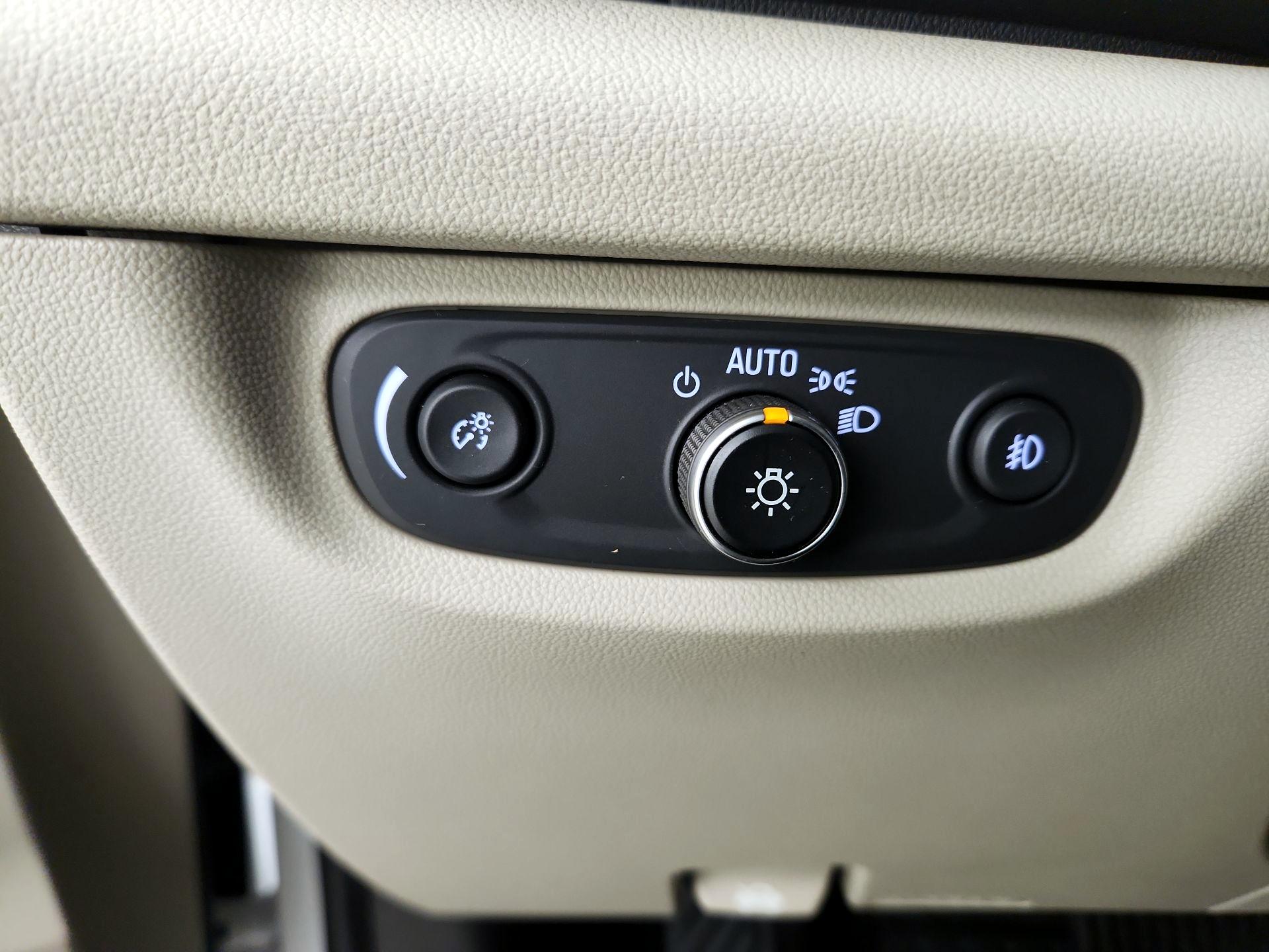 Thumbnail: 2019 Buick Regal - 13