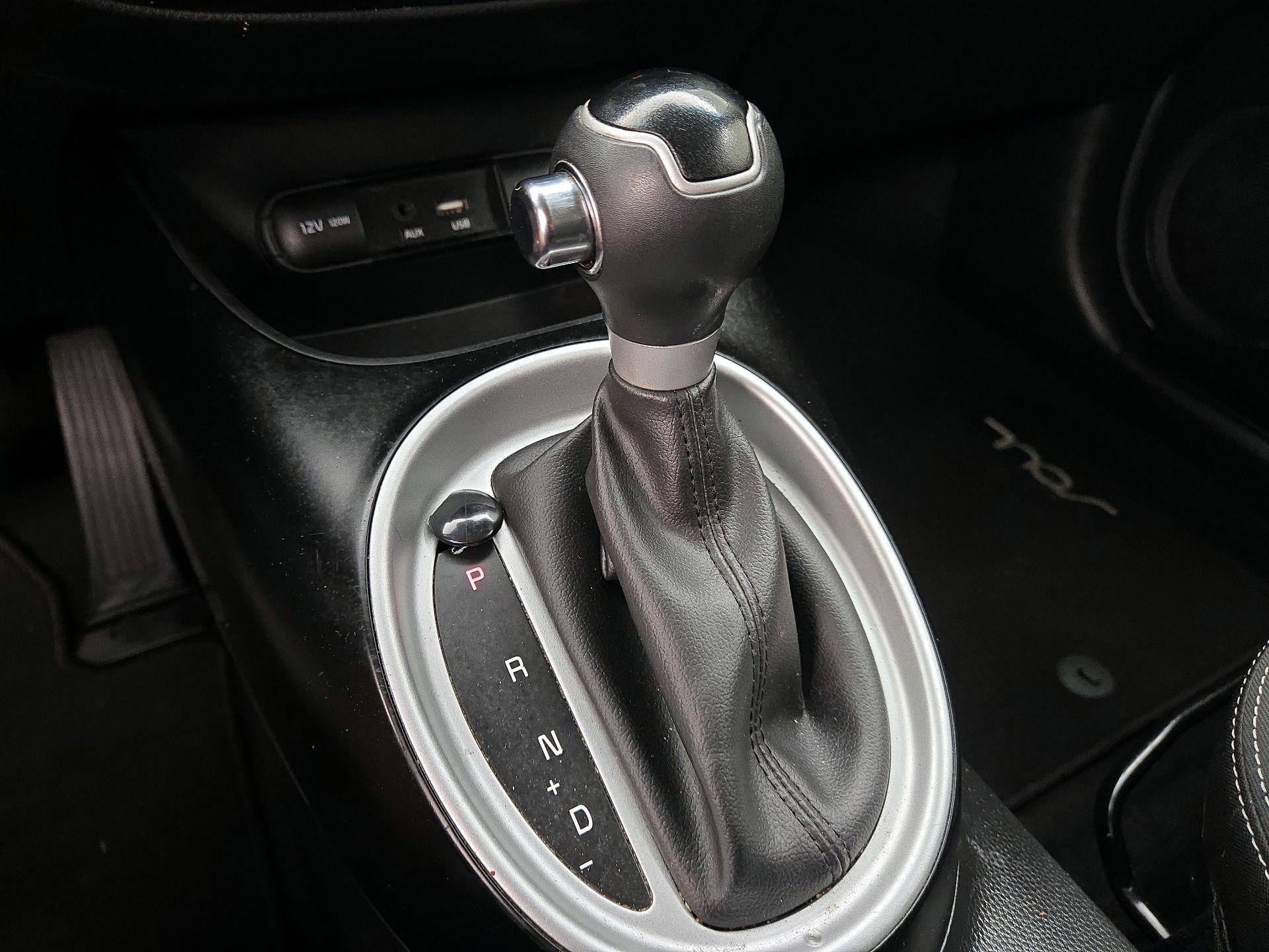 Thumbnail: 2019 Kia Soul - 17