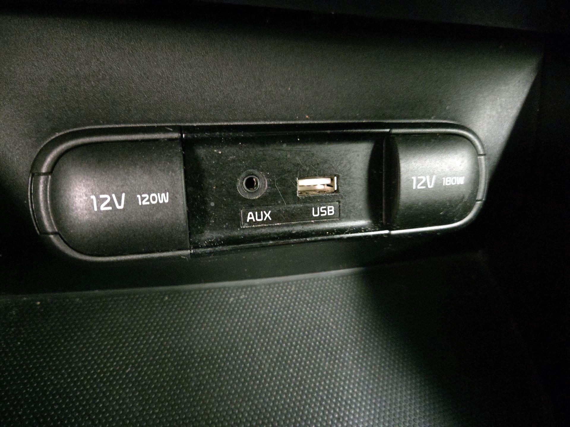 Thumbnail: 2019 Kia Soul - 18