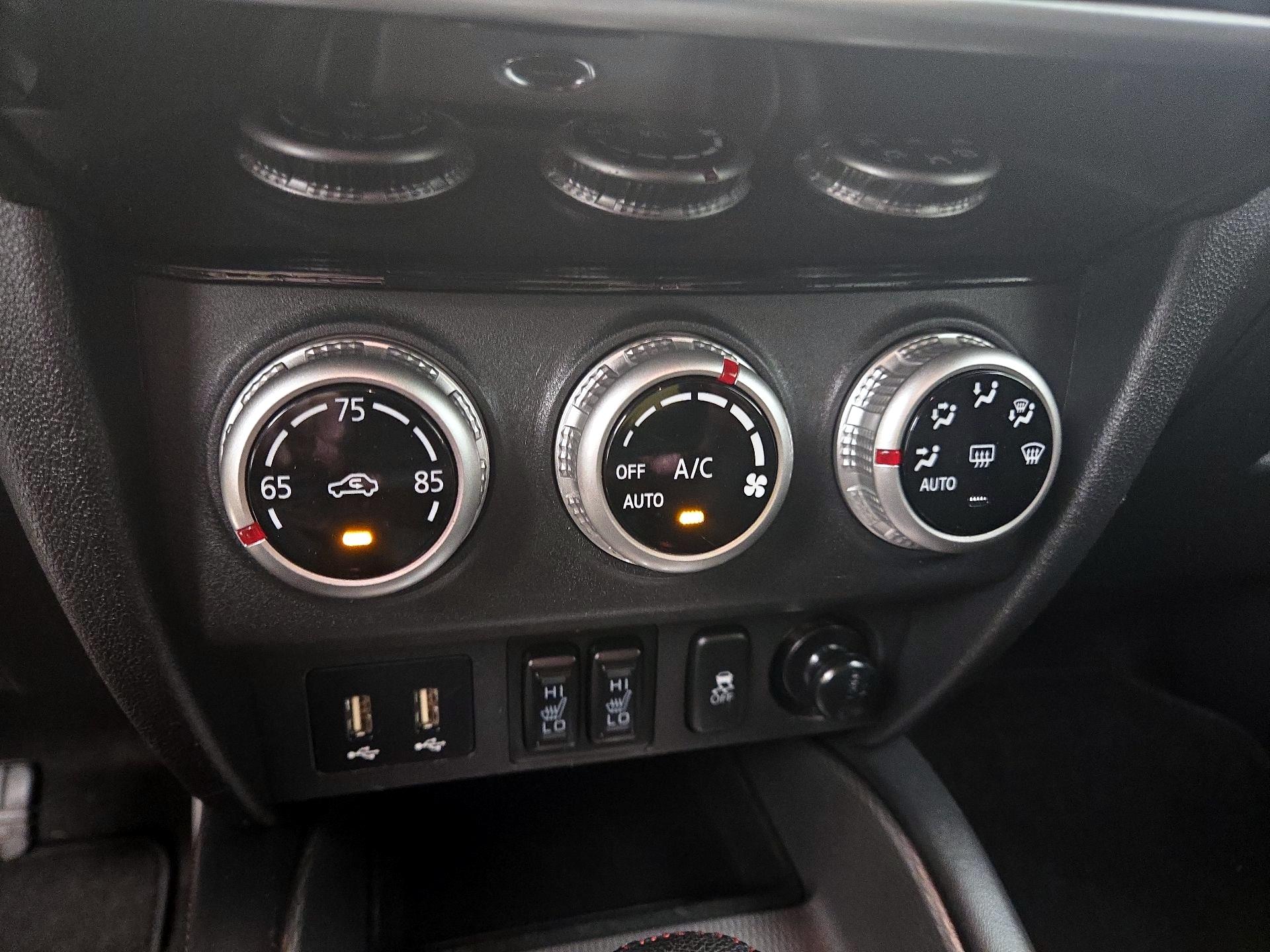 Thumbnail: 2024 Mitsubishi Outlander Sport - 16