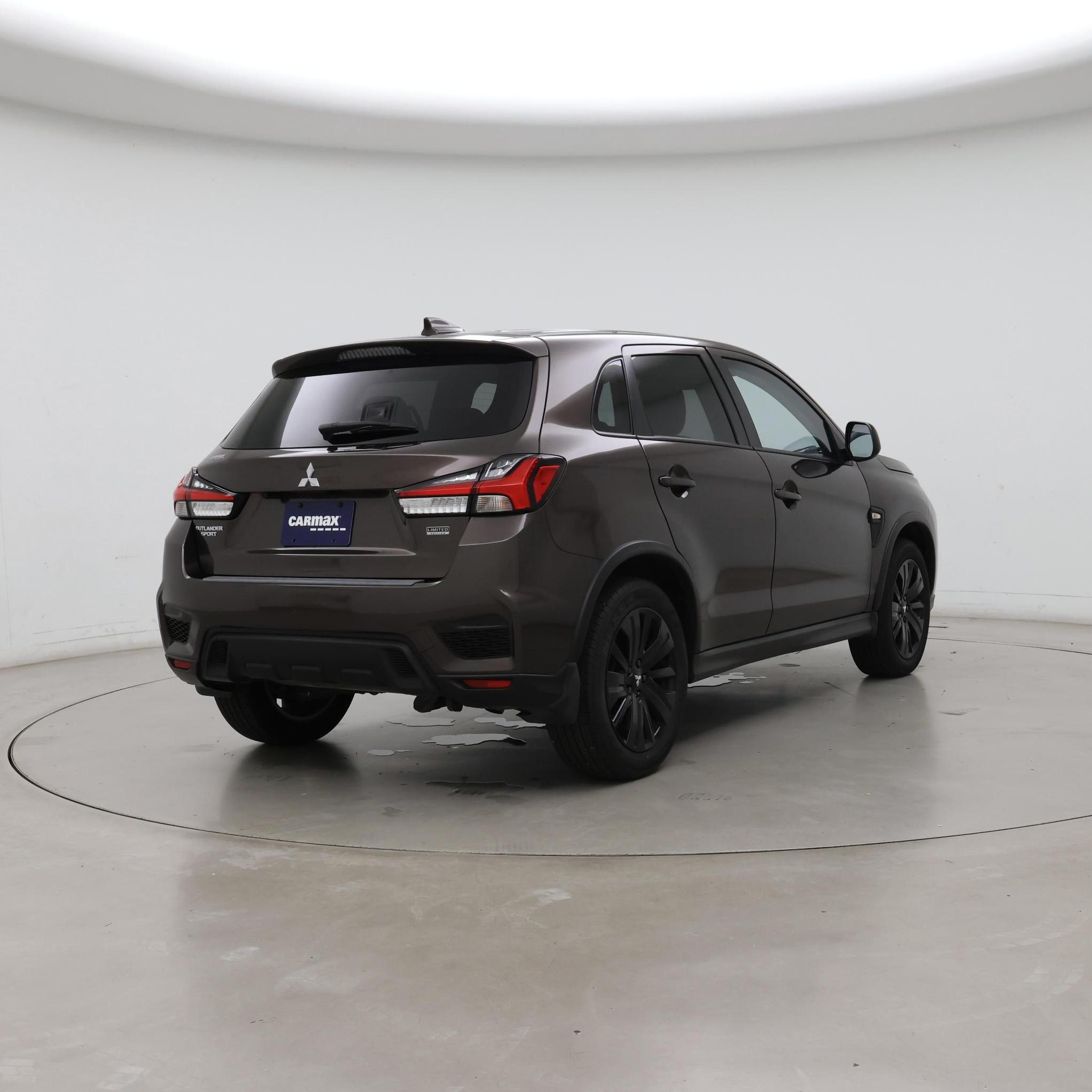 Thumbnail: 2024 Mitsubishi Outlander Sport - 8