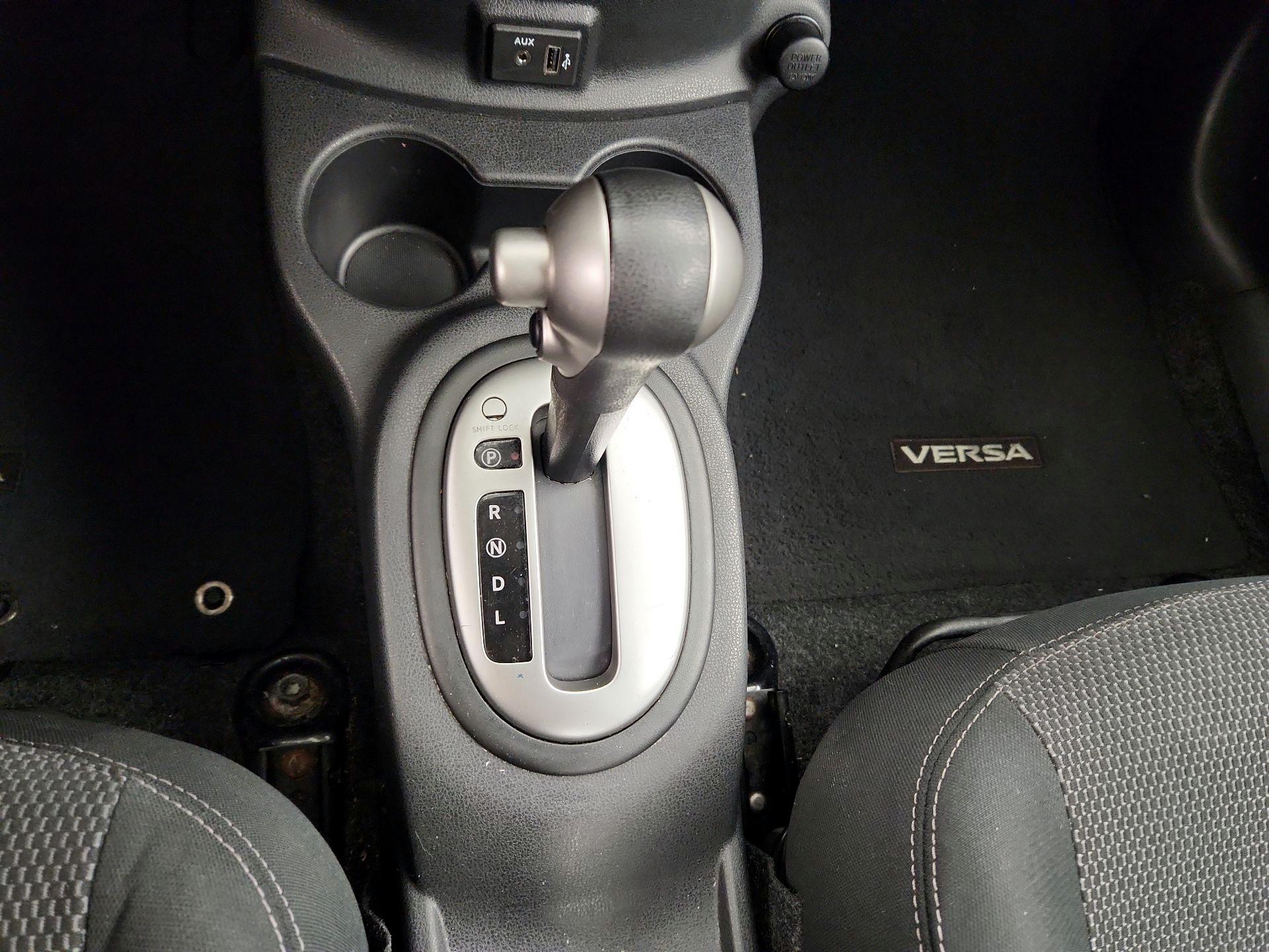 Thumbnail: 2018 Nissan Versa - 16