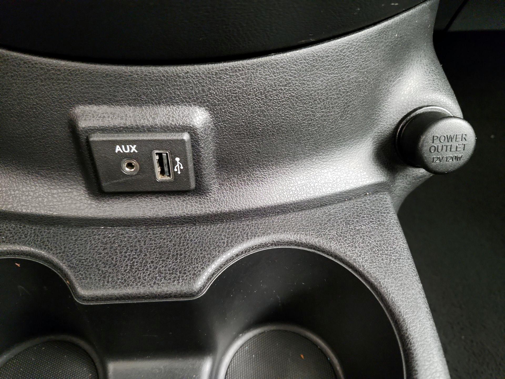 Thumbnail: 2018 Nissan Versa - 17