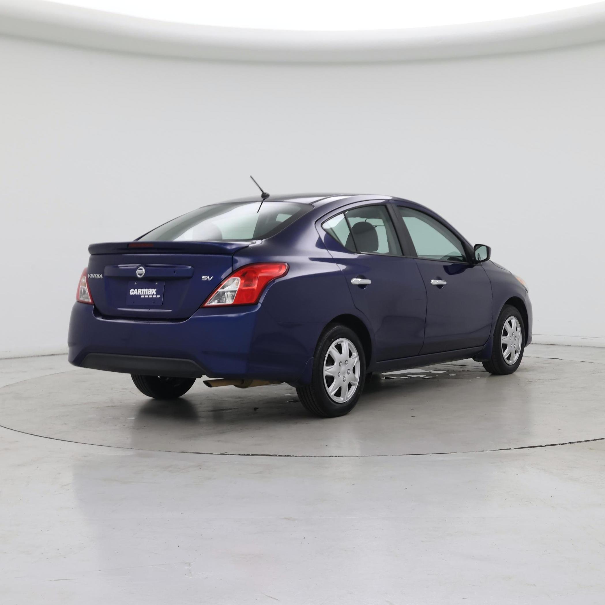 Thumbnail: 2018 Nissan Versa - 8