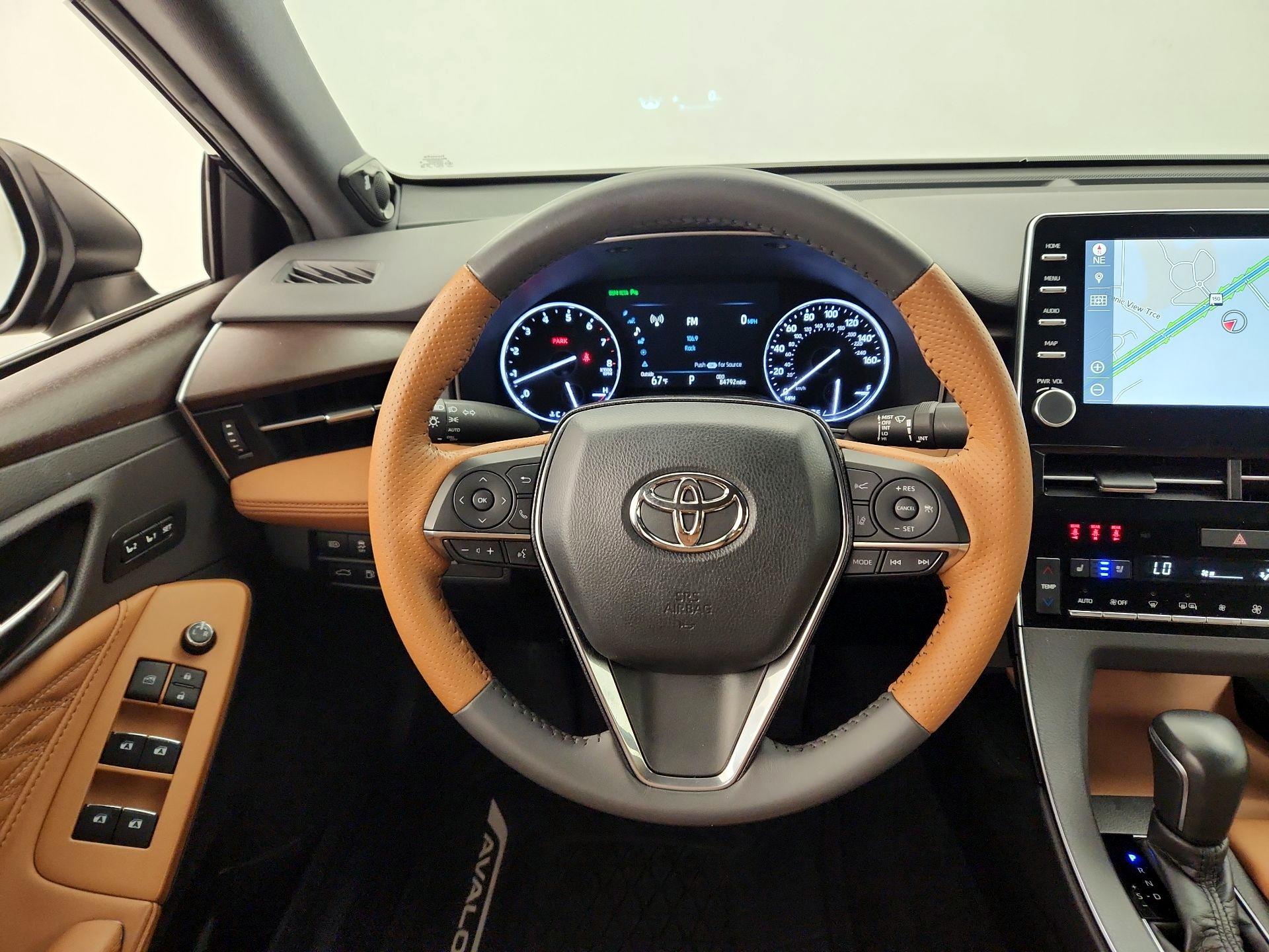Thumbnail: 2019 Toyota Avalon - 10