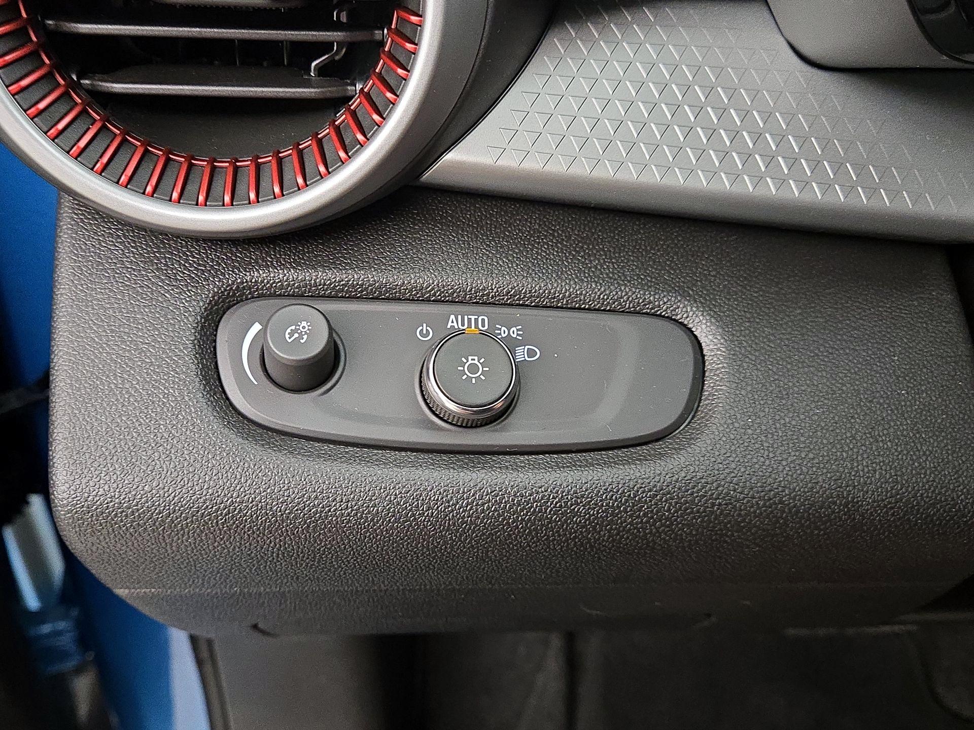 Thumbnail: 2025 Chevrolet Trax - 13