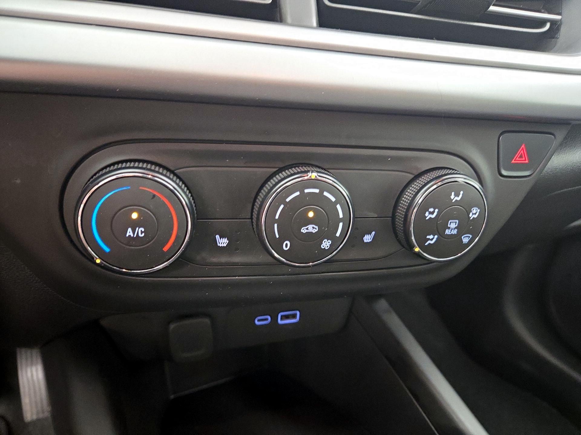 Thumbnail: 2025 Chevrolet Trax - 16