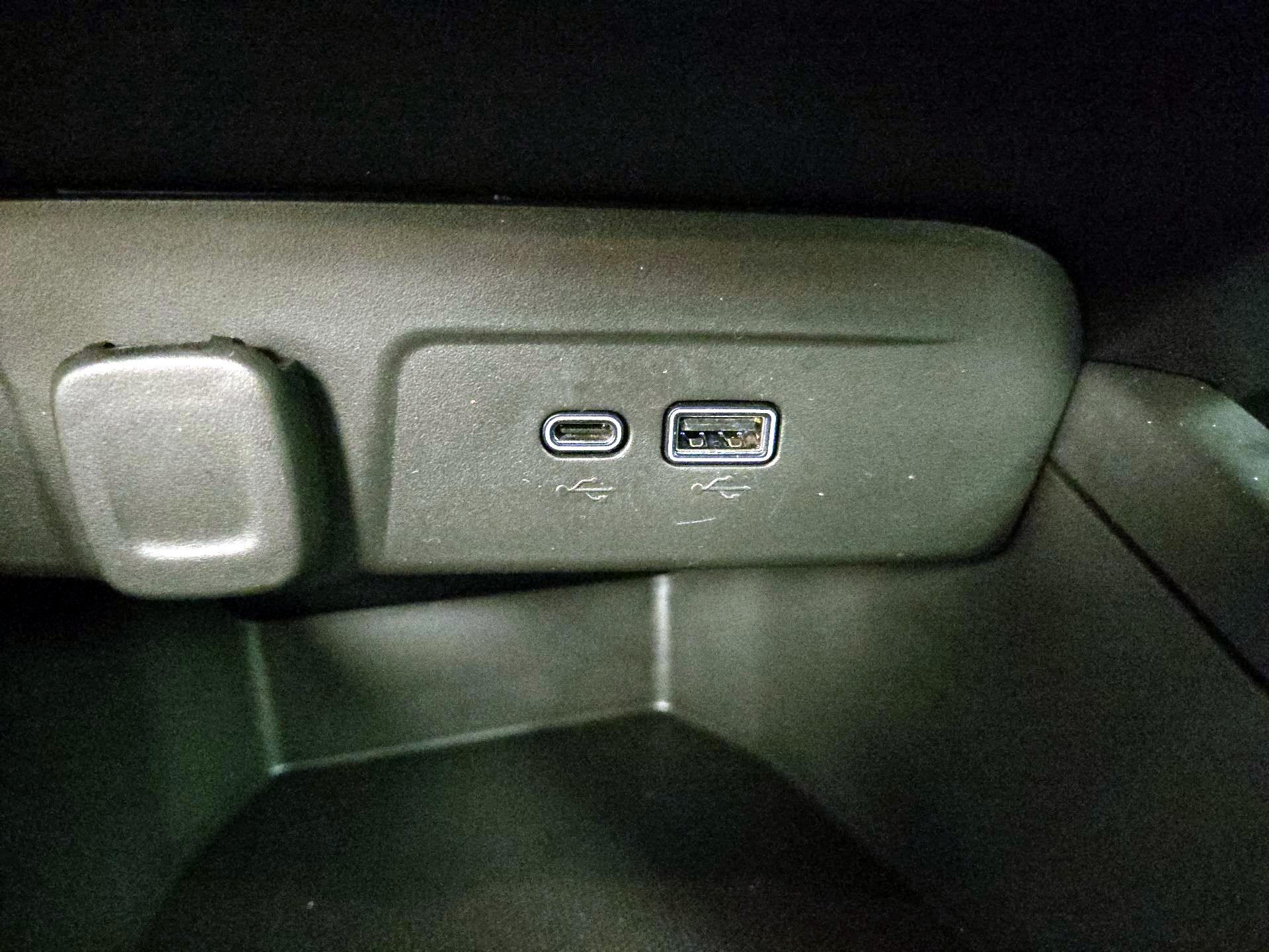 Thumbnail: 2025 Chevrolet Trax - 18