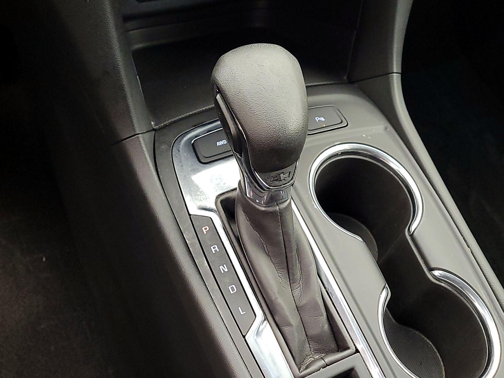 Thumbnail: 2023 Chevrolet Equinox - 17